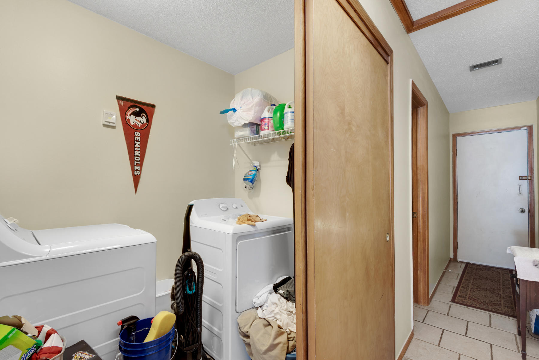 PARKWOOD TERRACE S/D LOT 14 - Residential