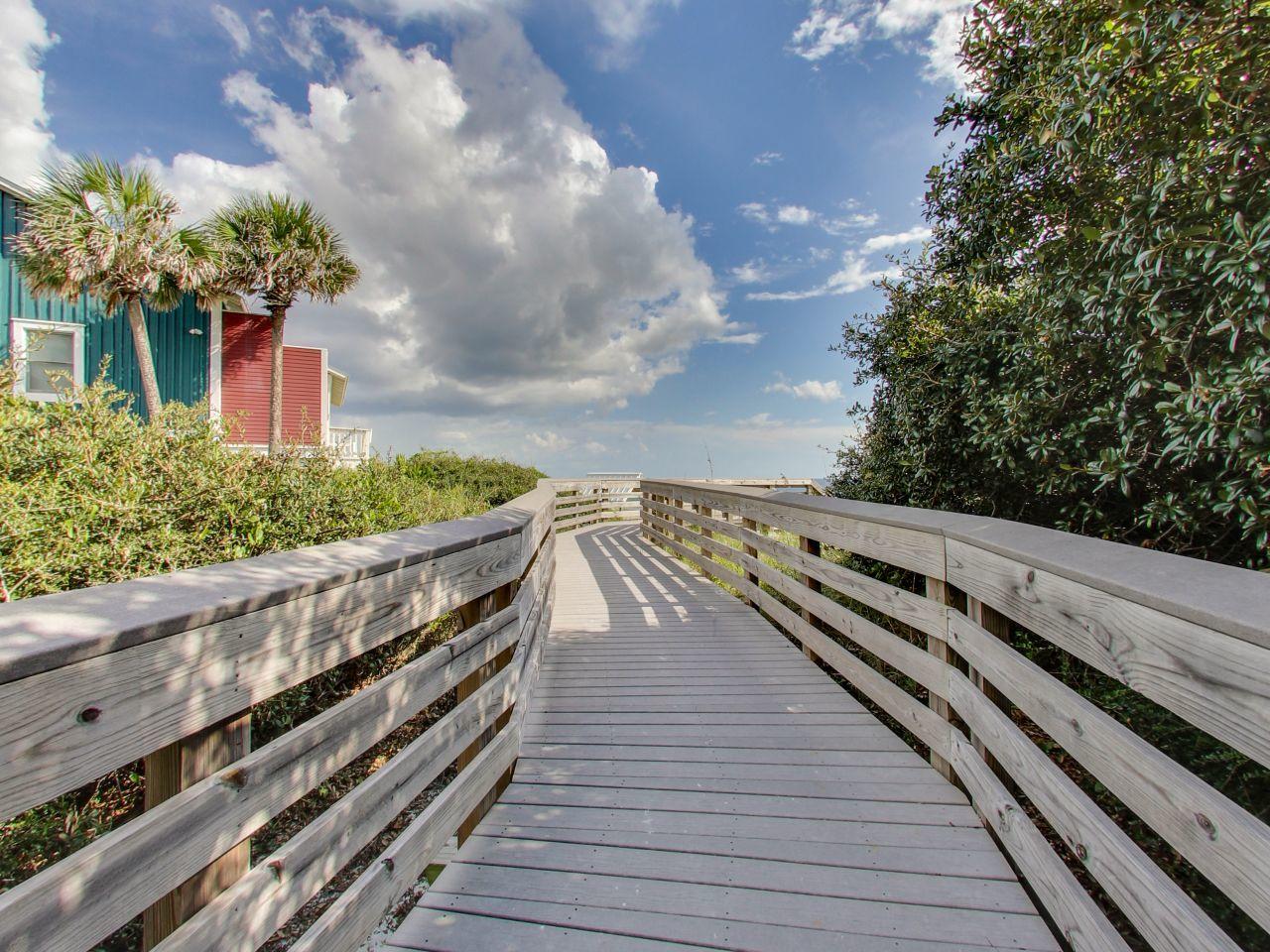 GULF SHORE MANOR - Residential