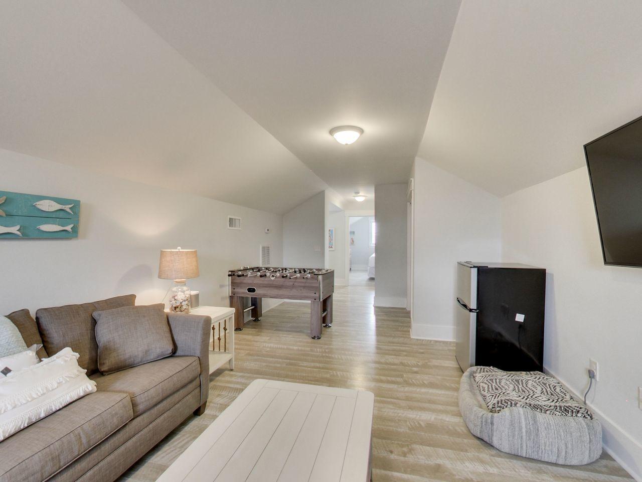 GULF SHORE MANOR - Residential