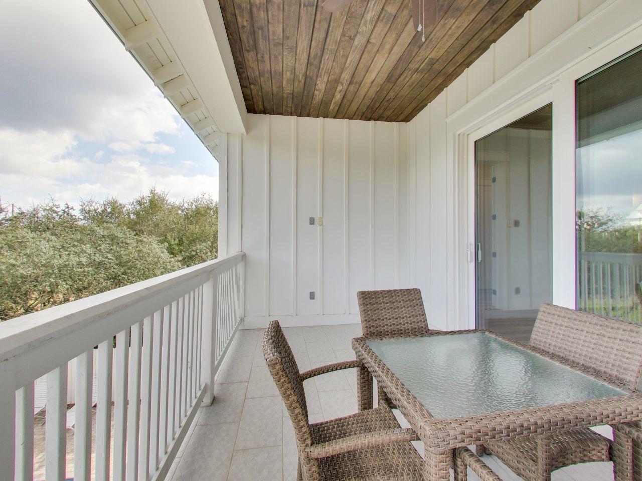 GULF SHORE MANOR - Residential