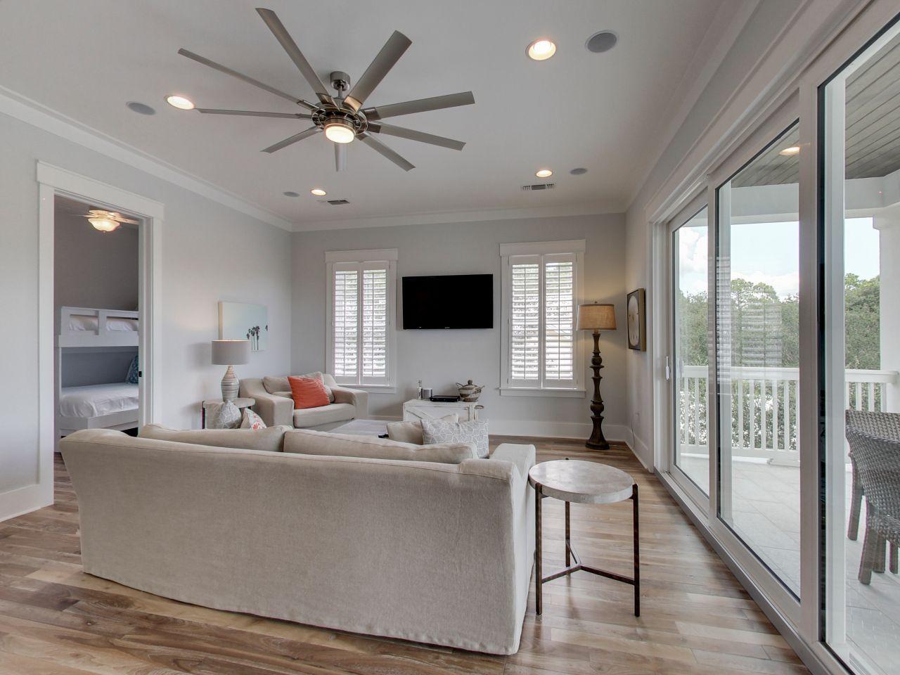 GULF SHORE MANOR - Residential