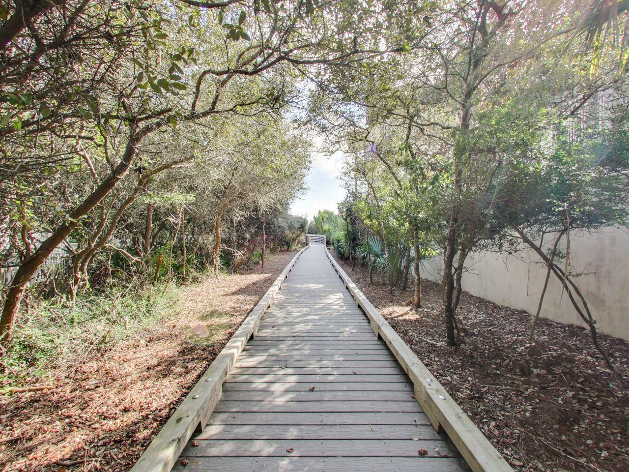 GULF SHORE MANOR - Residential