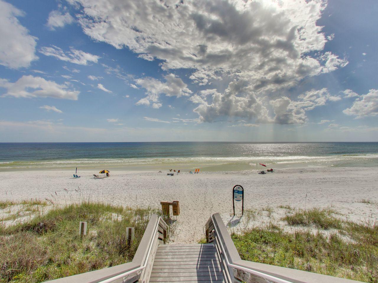 GULF SHORE MANOR - Residential
