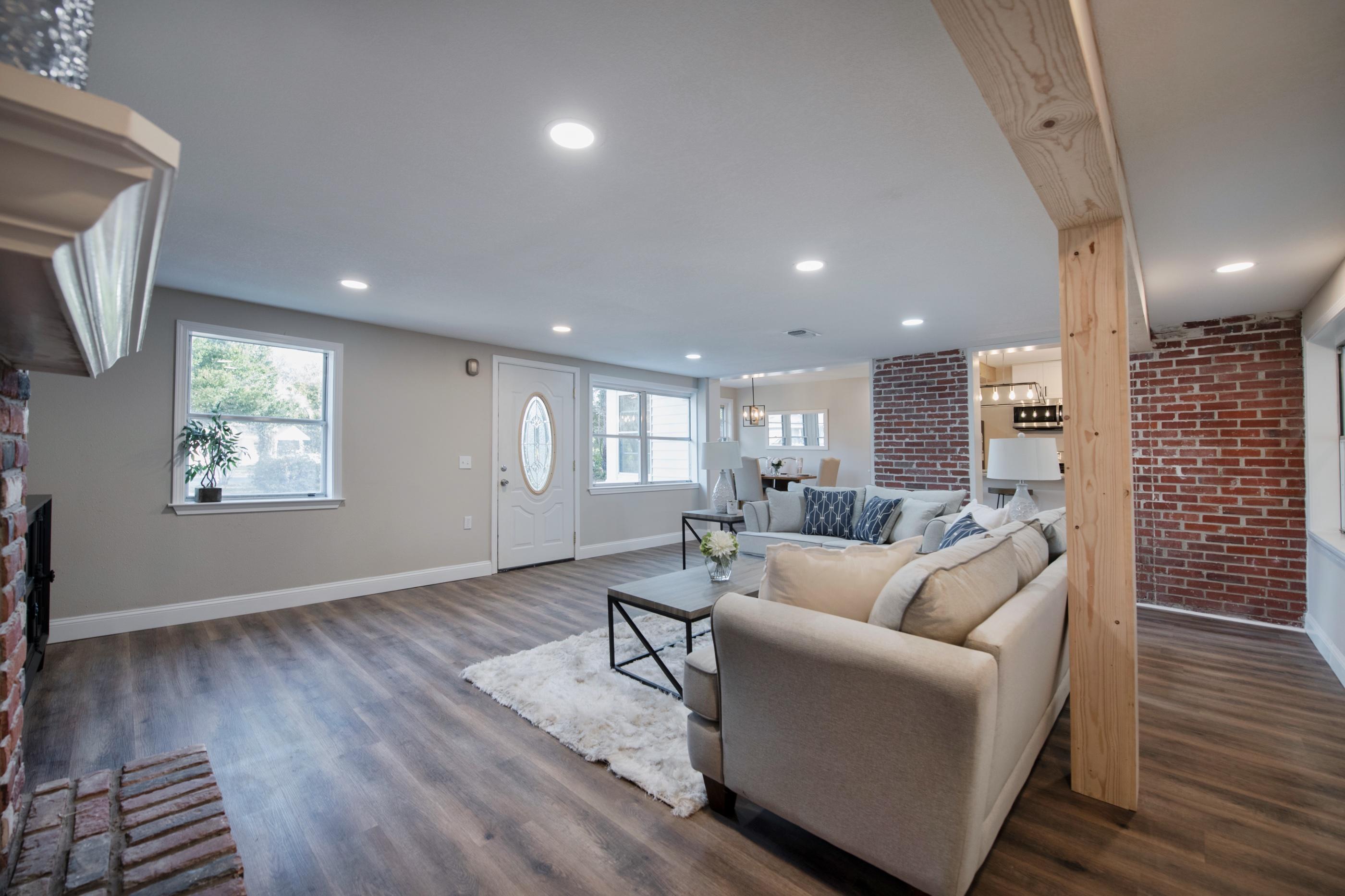 7th Add Elliott Pt - Residential