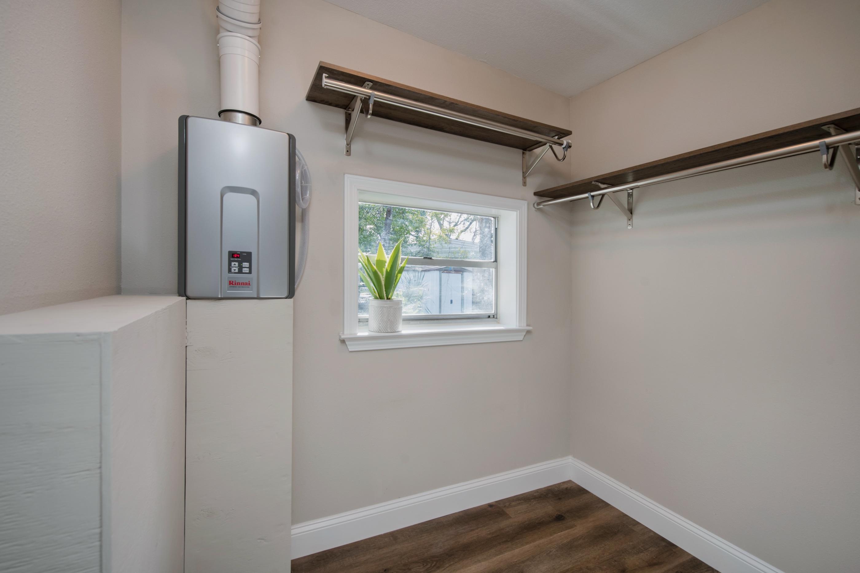 7th Add Elliott Pt - Residential