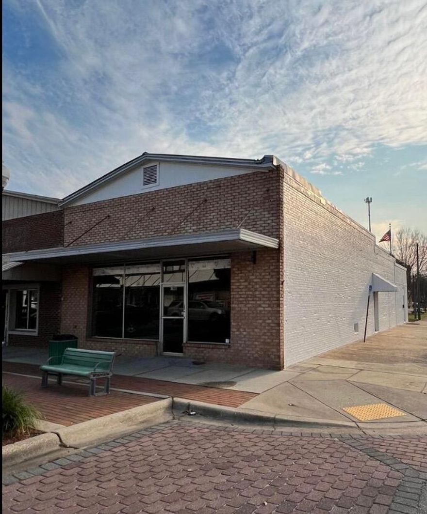 Back on the market at no fault to the seller!!!

Don't miss out on this amazing commercial store front located in the heart of Crestview. This commercial building has an incredible 2340 Sq ft of retail space. This Commercial Property is an end unit and is ready for your advertising designs on the side of the building. 
The City of Crestview has grant funds available through the Main Street Revitalization program.  The grant funds that are available are an added bonus to offset your expenses for making this commercial property fit your needs.