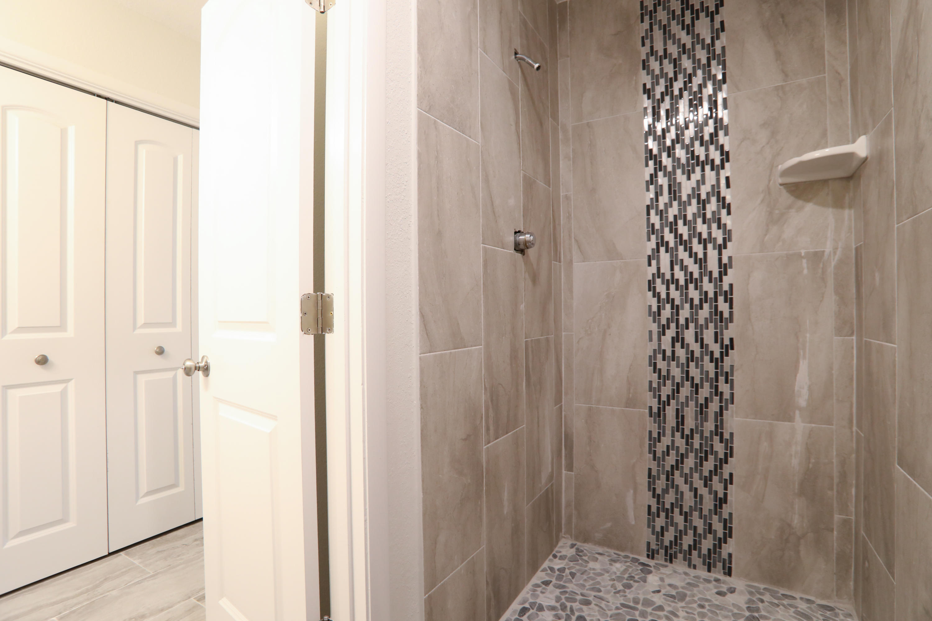 LONGWOOD S/D 4TH ADDN - Residential