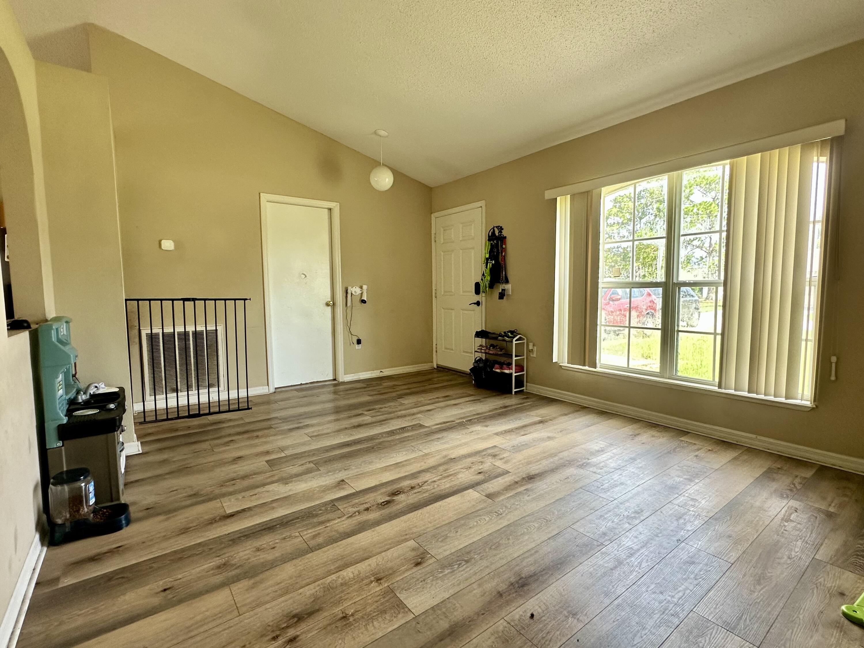 POINCIANA SUB NBRHD 4 VIL 7 - Residential