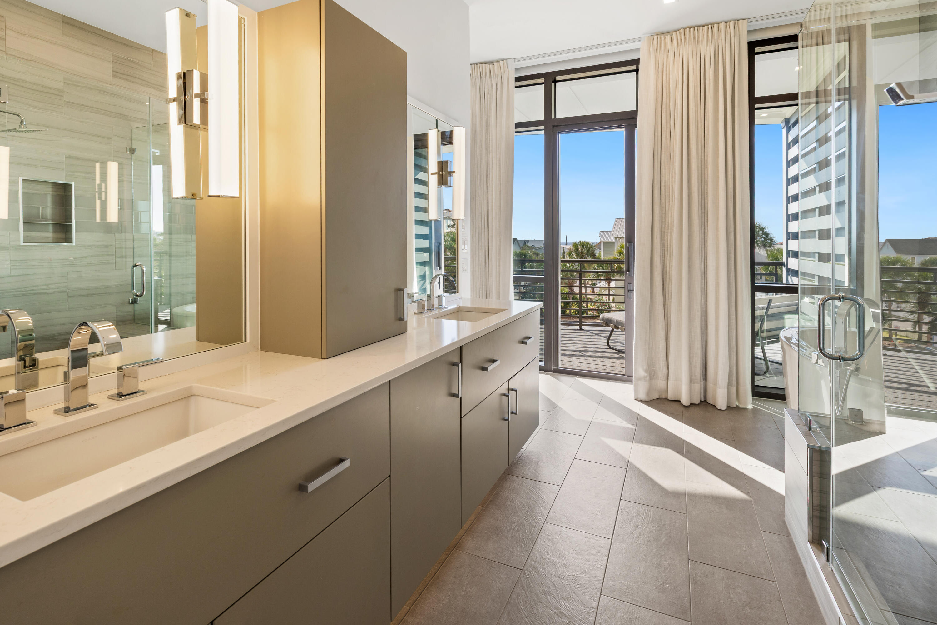 Crest Development - Residential