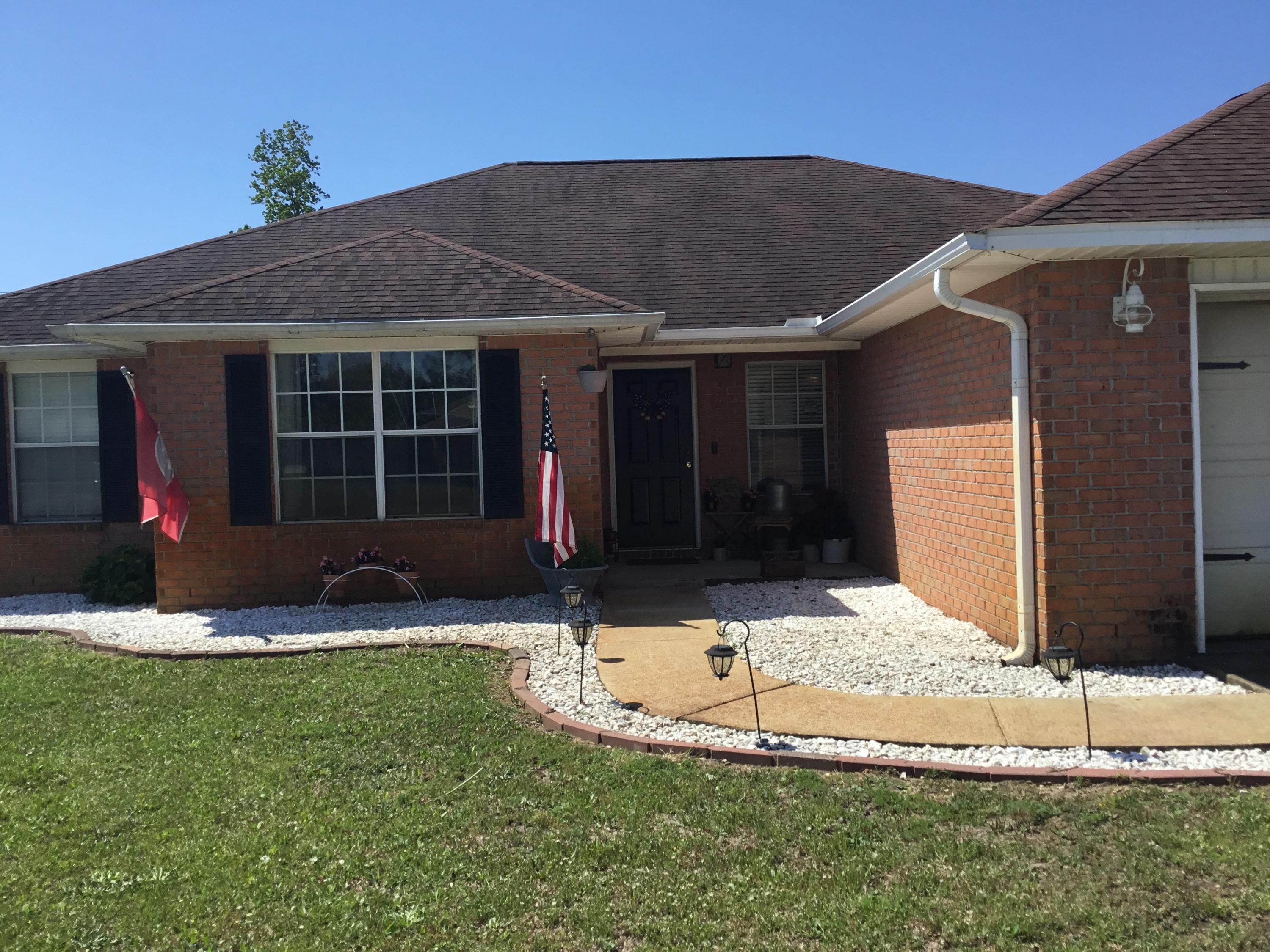 ROSS CROSSING - Residential