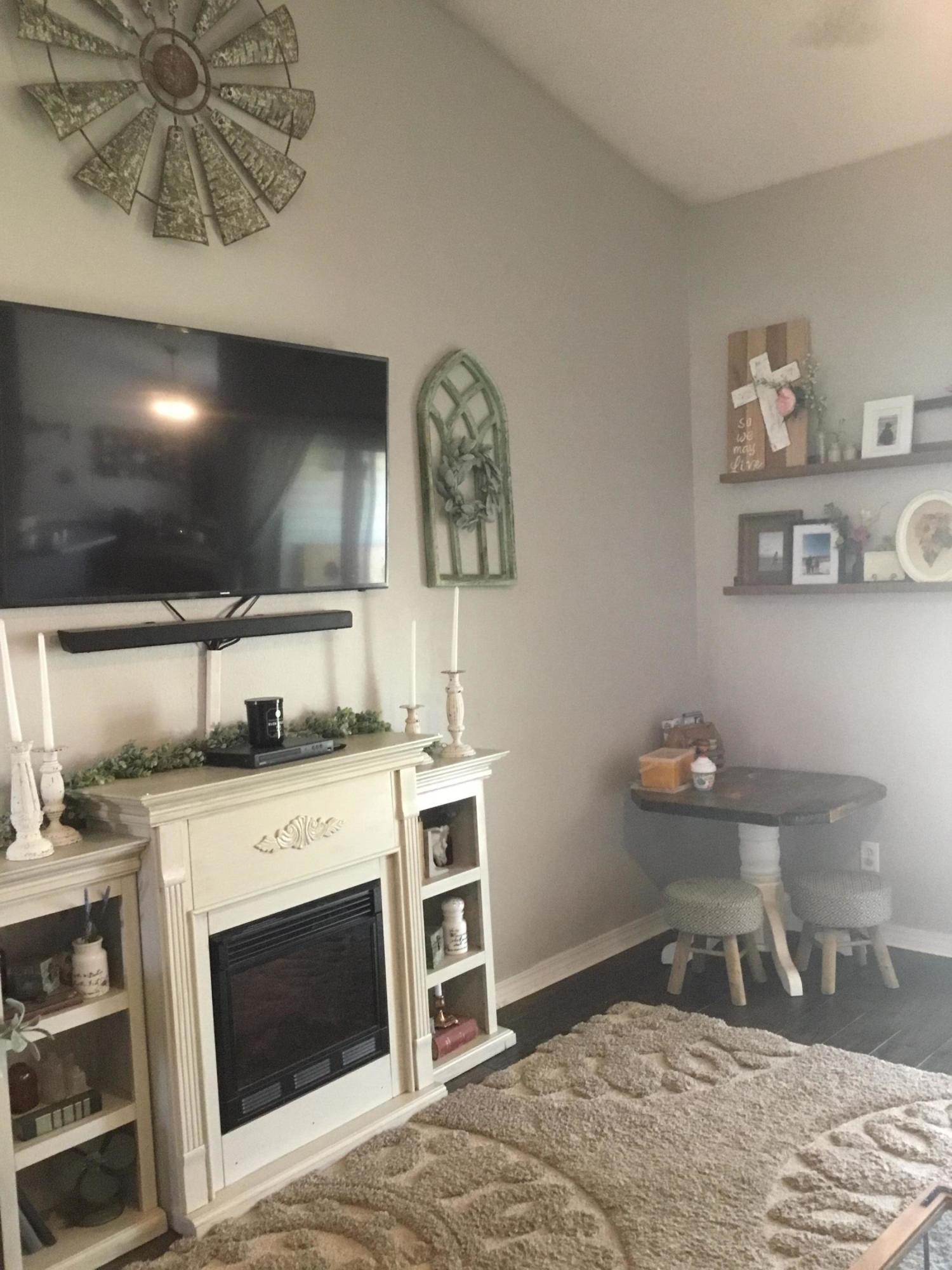 ROSS CROSSING - Residential