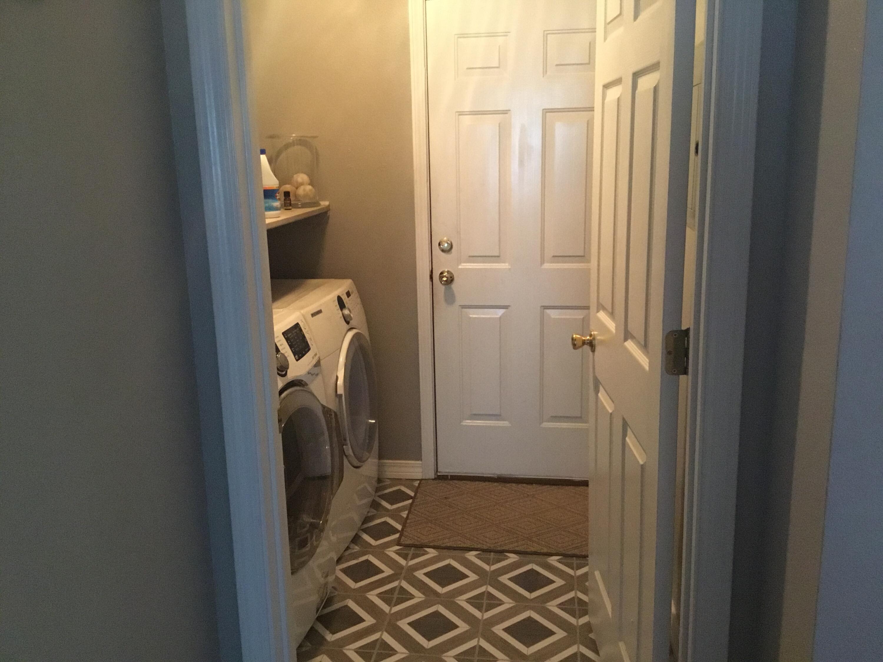 ROSS CROSSING - Residential