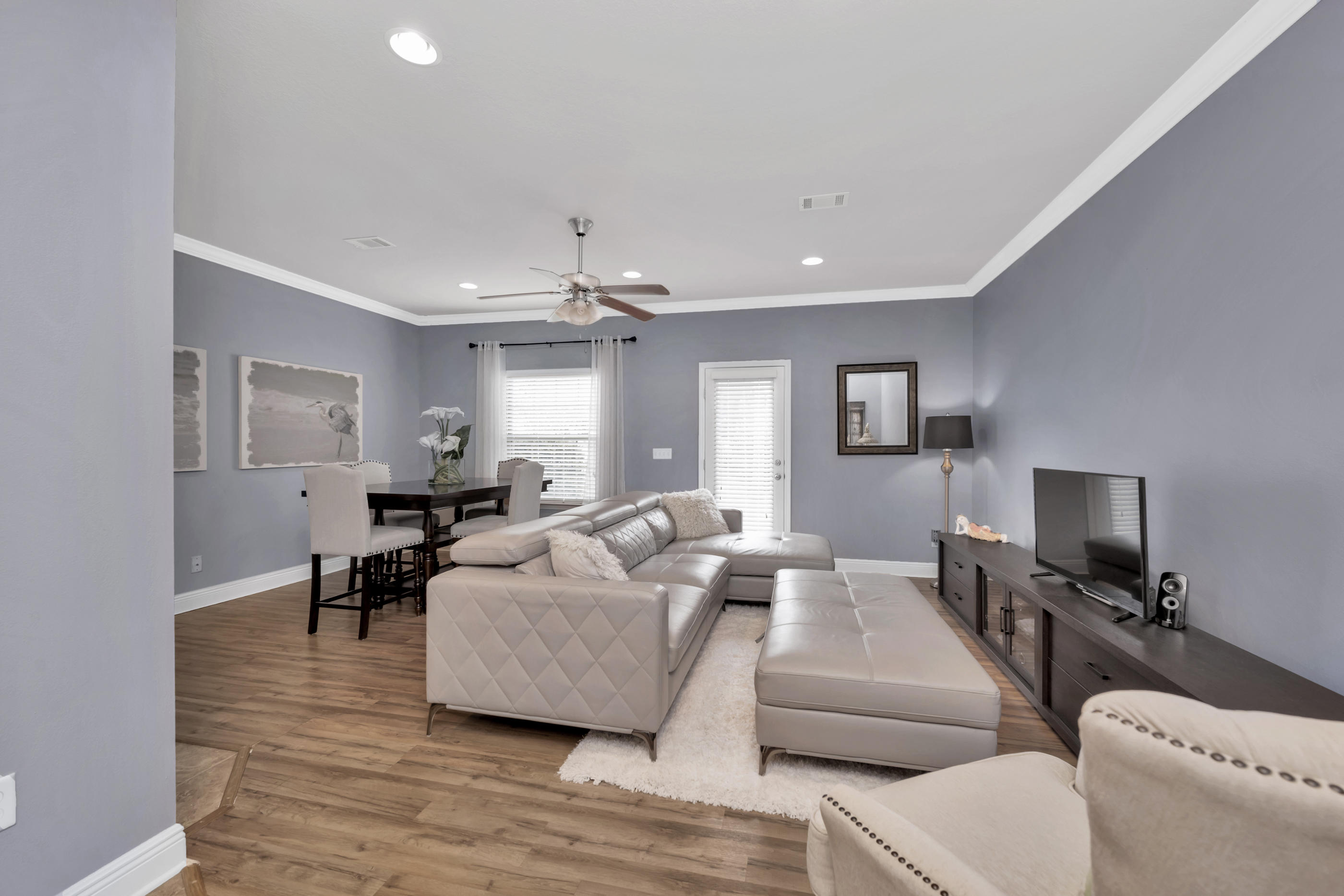 RESERVE POINTE - Residential