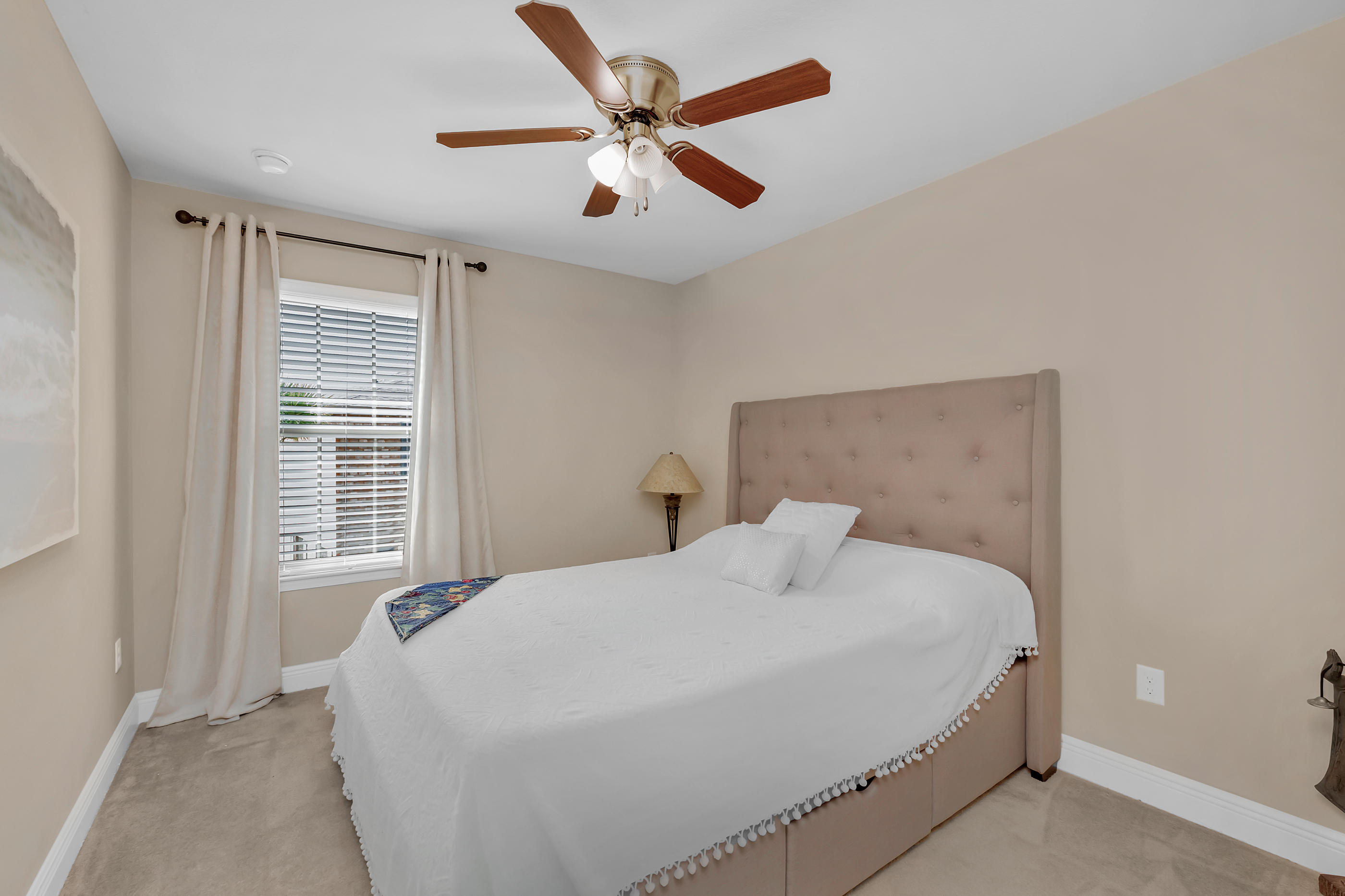 RESERVE POINTE - Residential