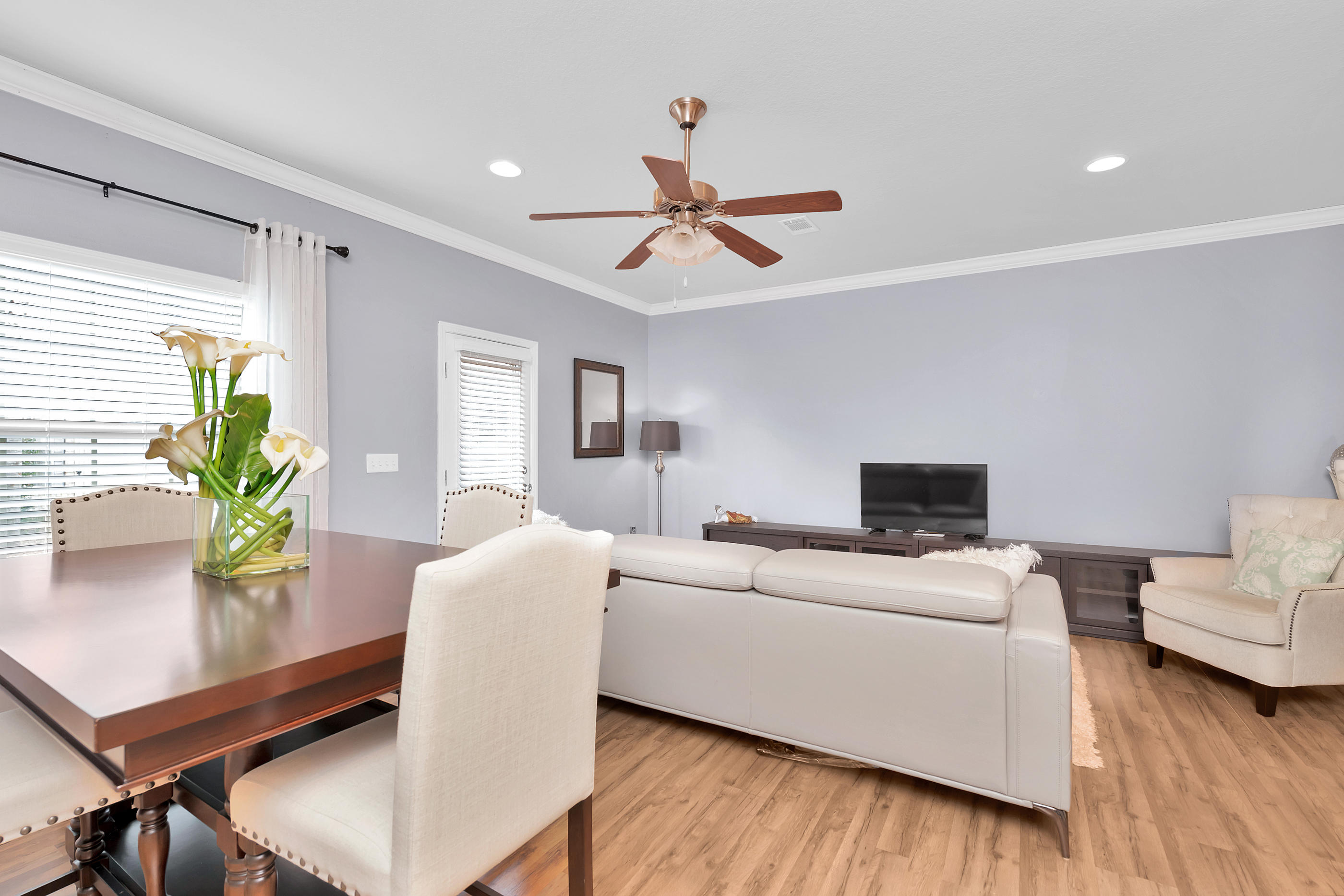 RESERVE POINTE - Residential