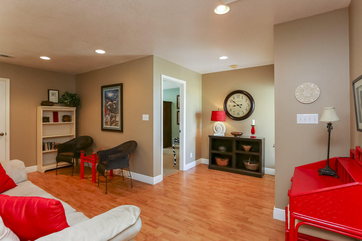 PORT OF CALL - Residential