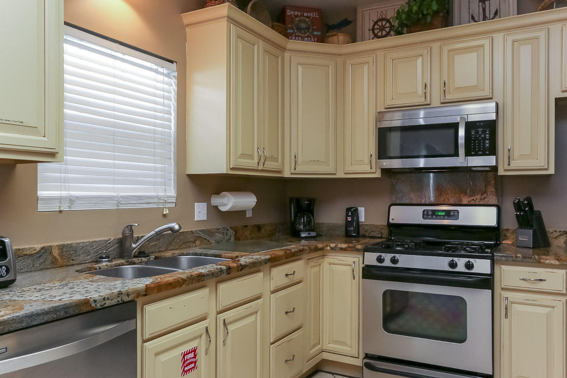 PORT OF CALL - Residential