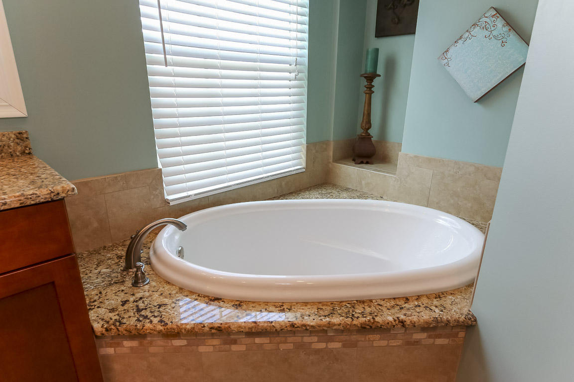 PORT OF CALL - Residential