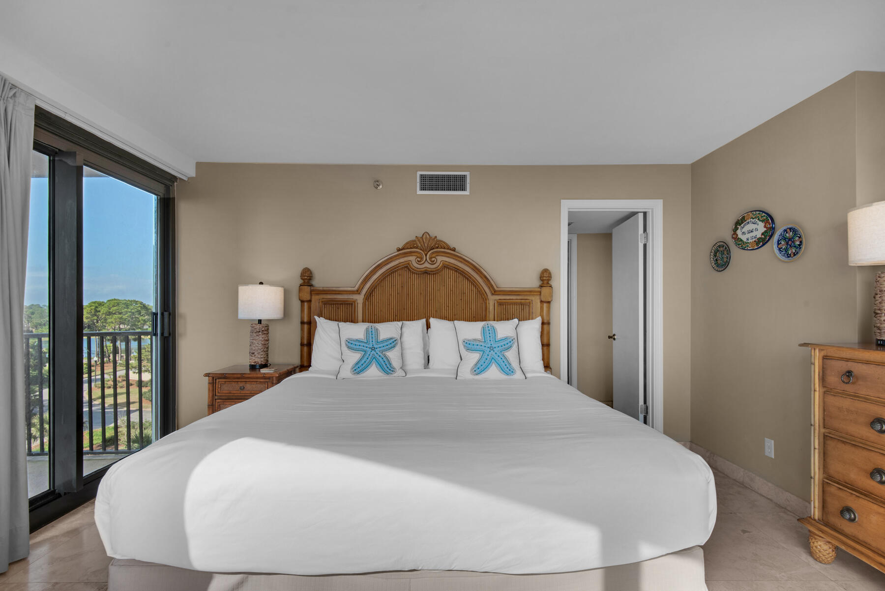 BEACHSIDE I CONDO - Residential