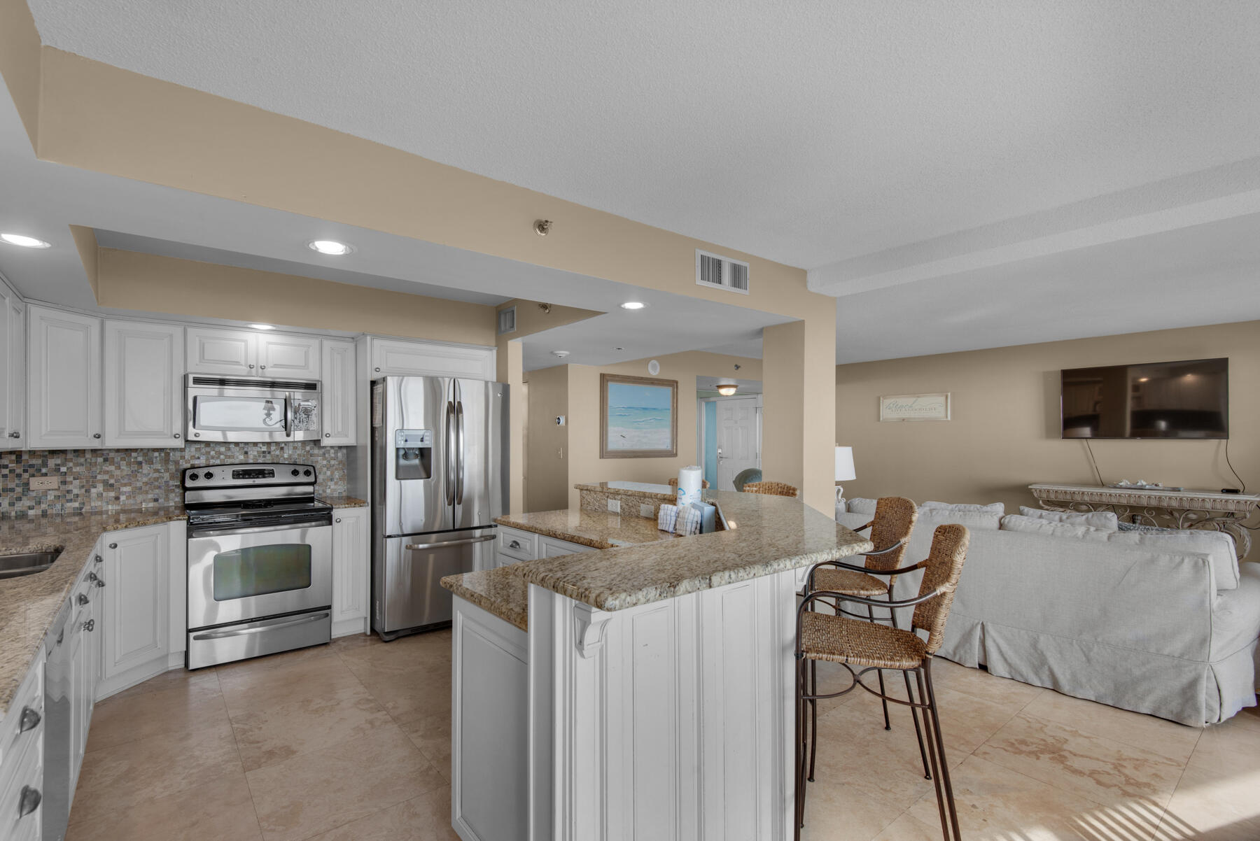 BEACHSIDE I CONDO - Residential