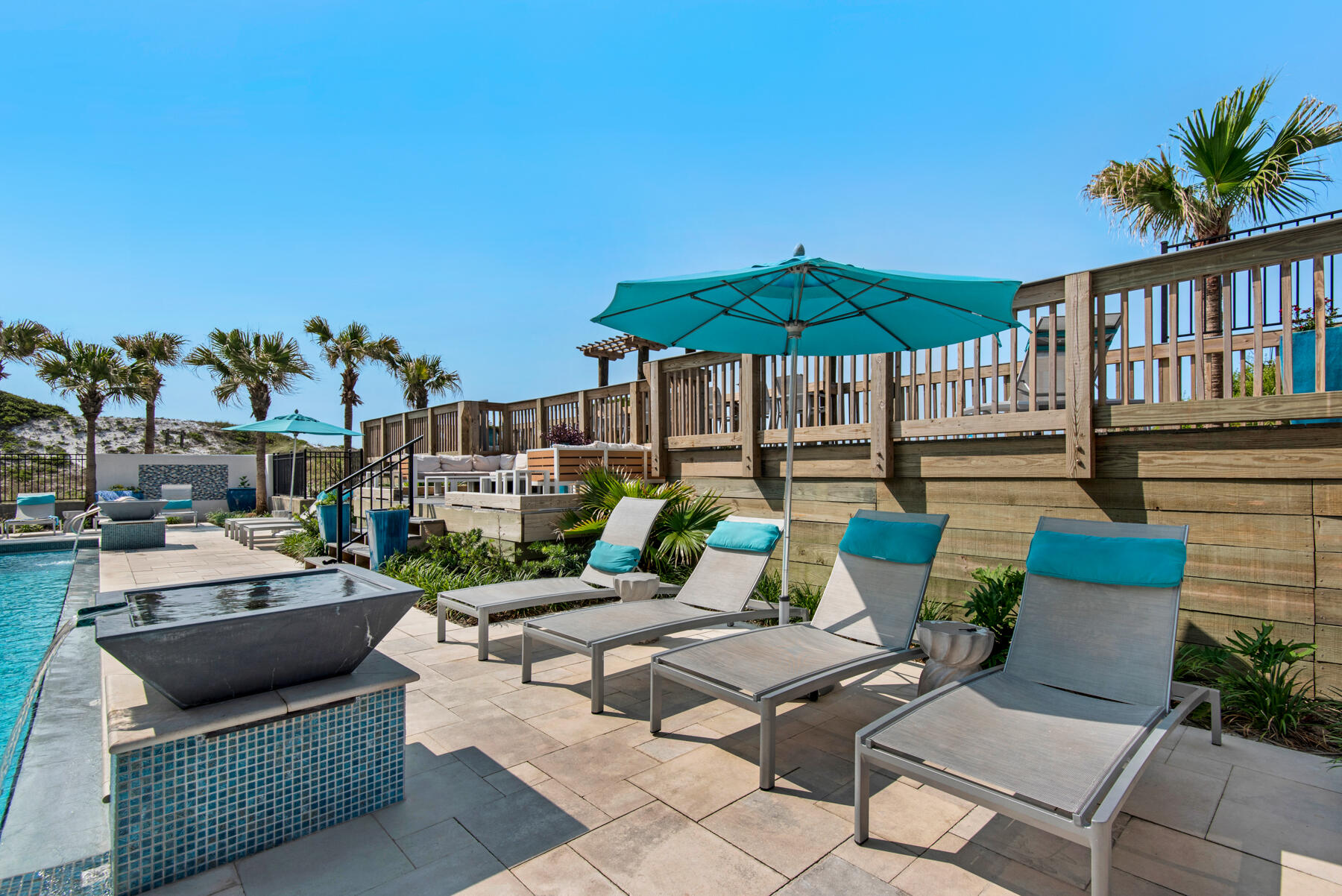 BEACHSIDE I CONDO - Residential