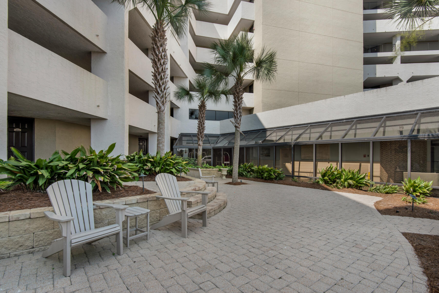 BEACHSIDE I CONDO - Residential