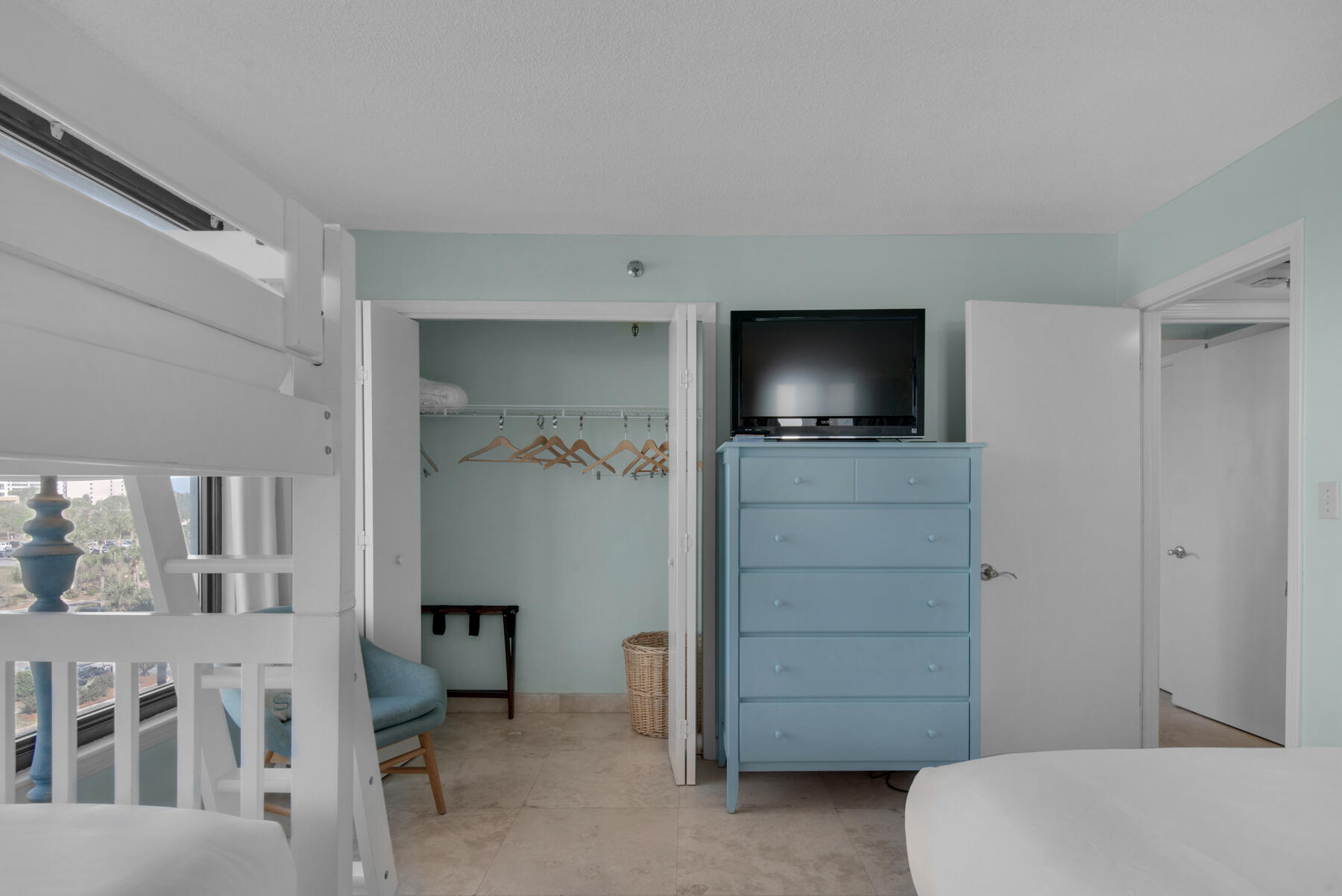 BEACHSIDE I CONDO - Residential