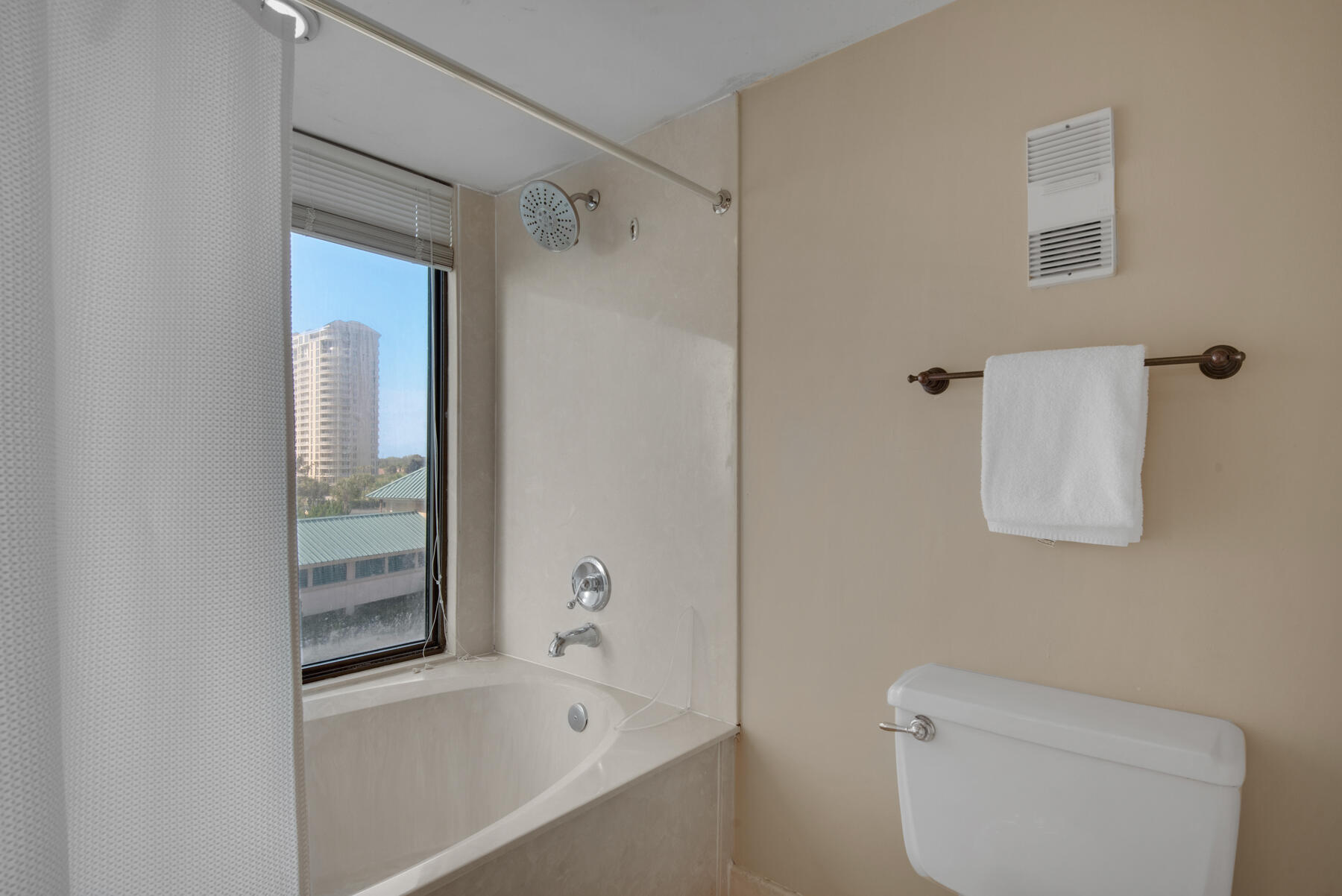 BEACHSIDE I CONDO - Residential