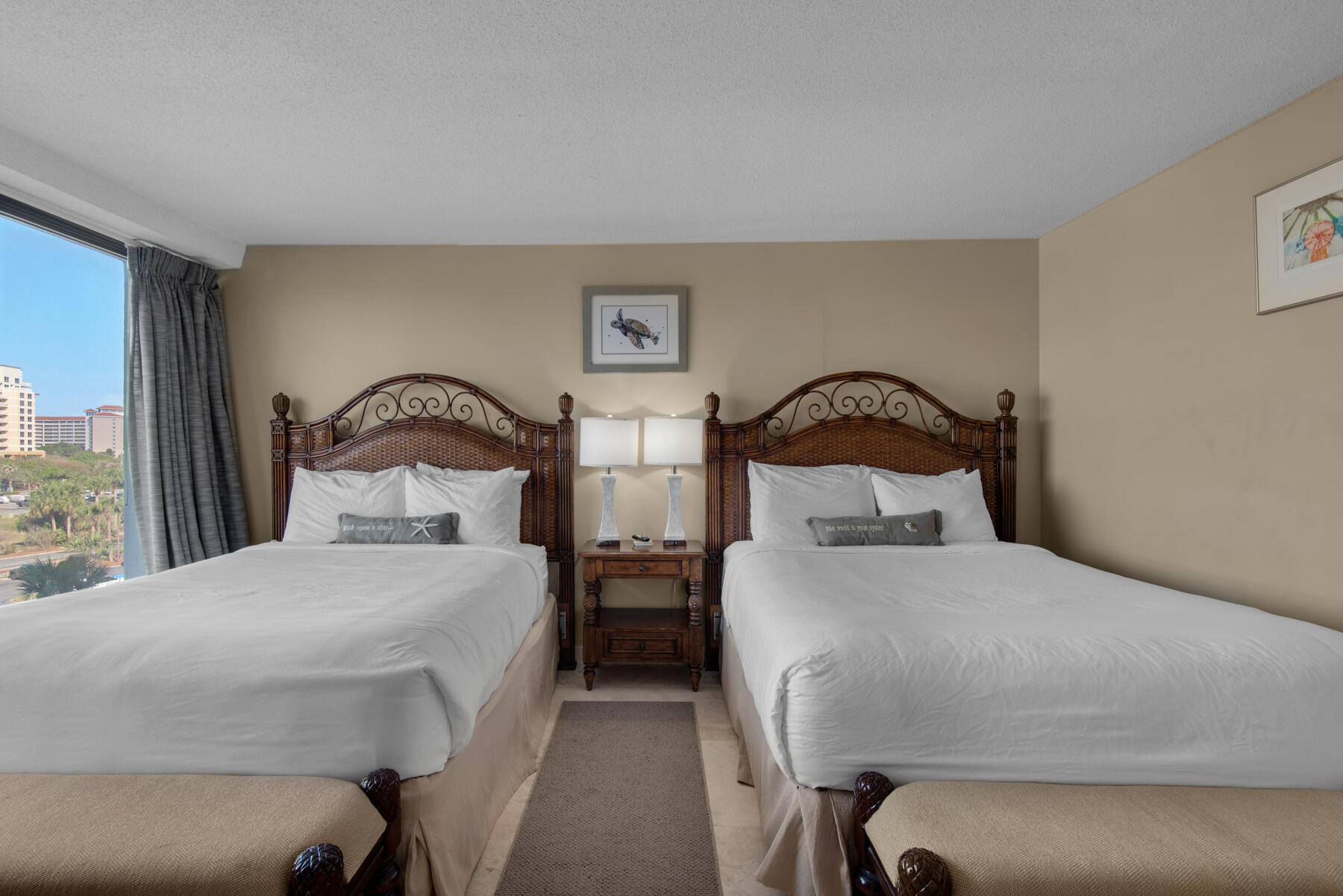 BEACHSIDE I CONDO - Residential