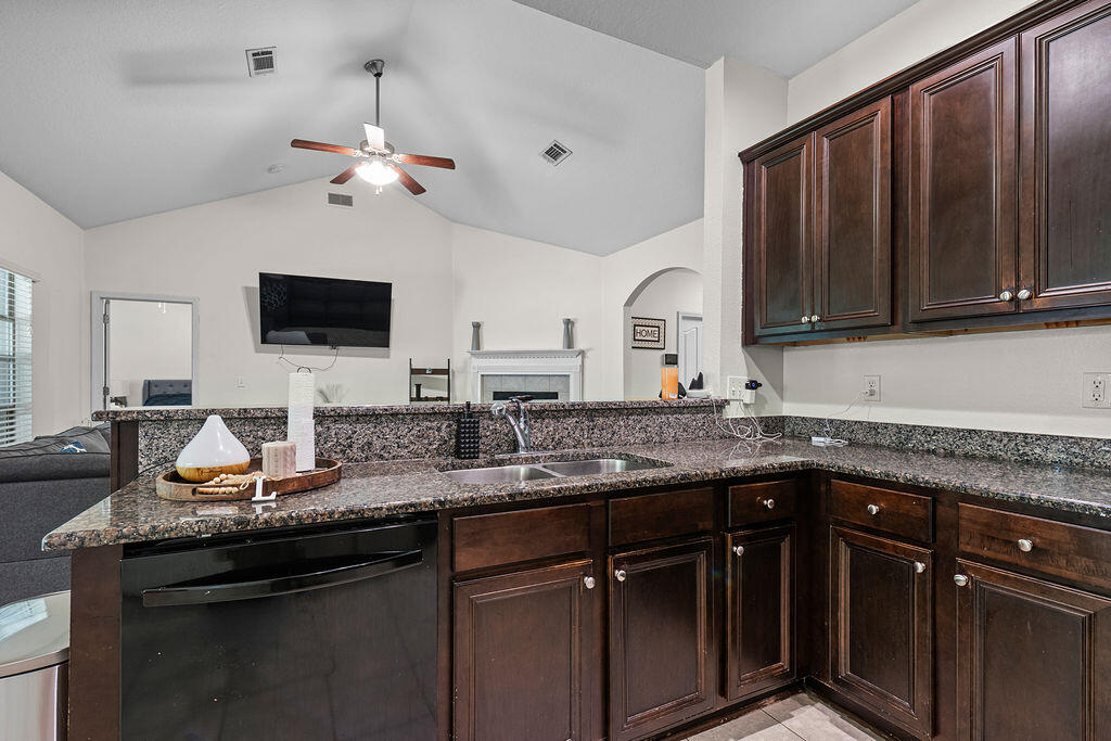 FOX VALLEY PH 3-A - Residential