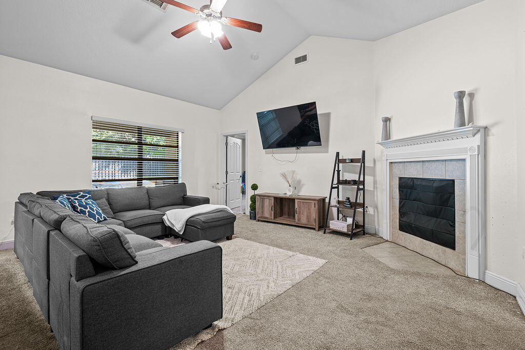 FOX VALLEY PH 3-A - Residential