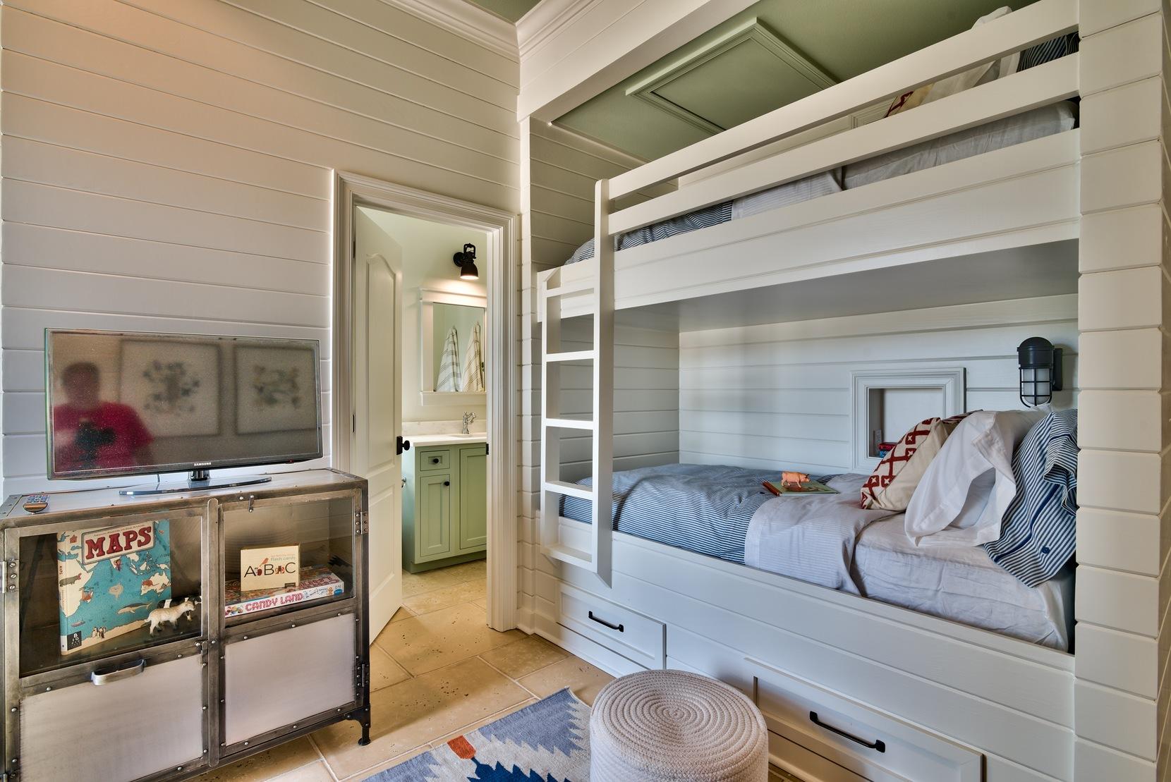 DESTINY BY THE SEA - Residential