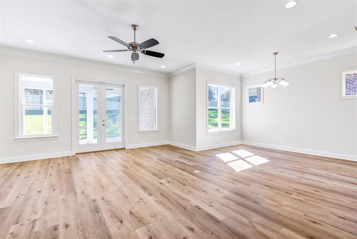 RAIDERS LANDING PH 1 - Residential