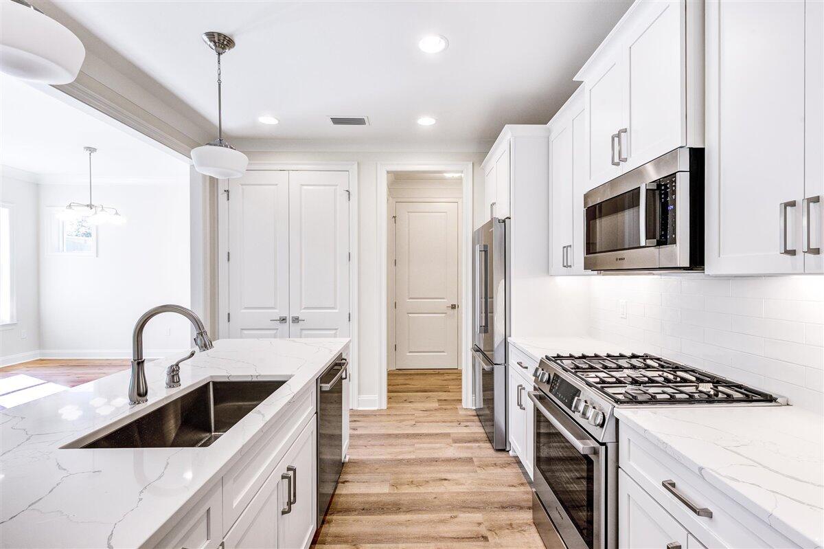 RAIDERS LANDING PH 1 - Residential