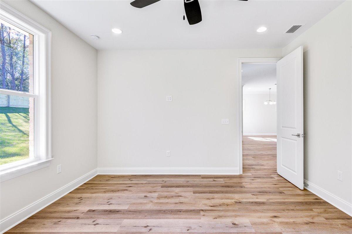 RAIDERS LANDING PH 1 - Residential