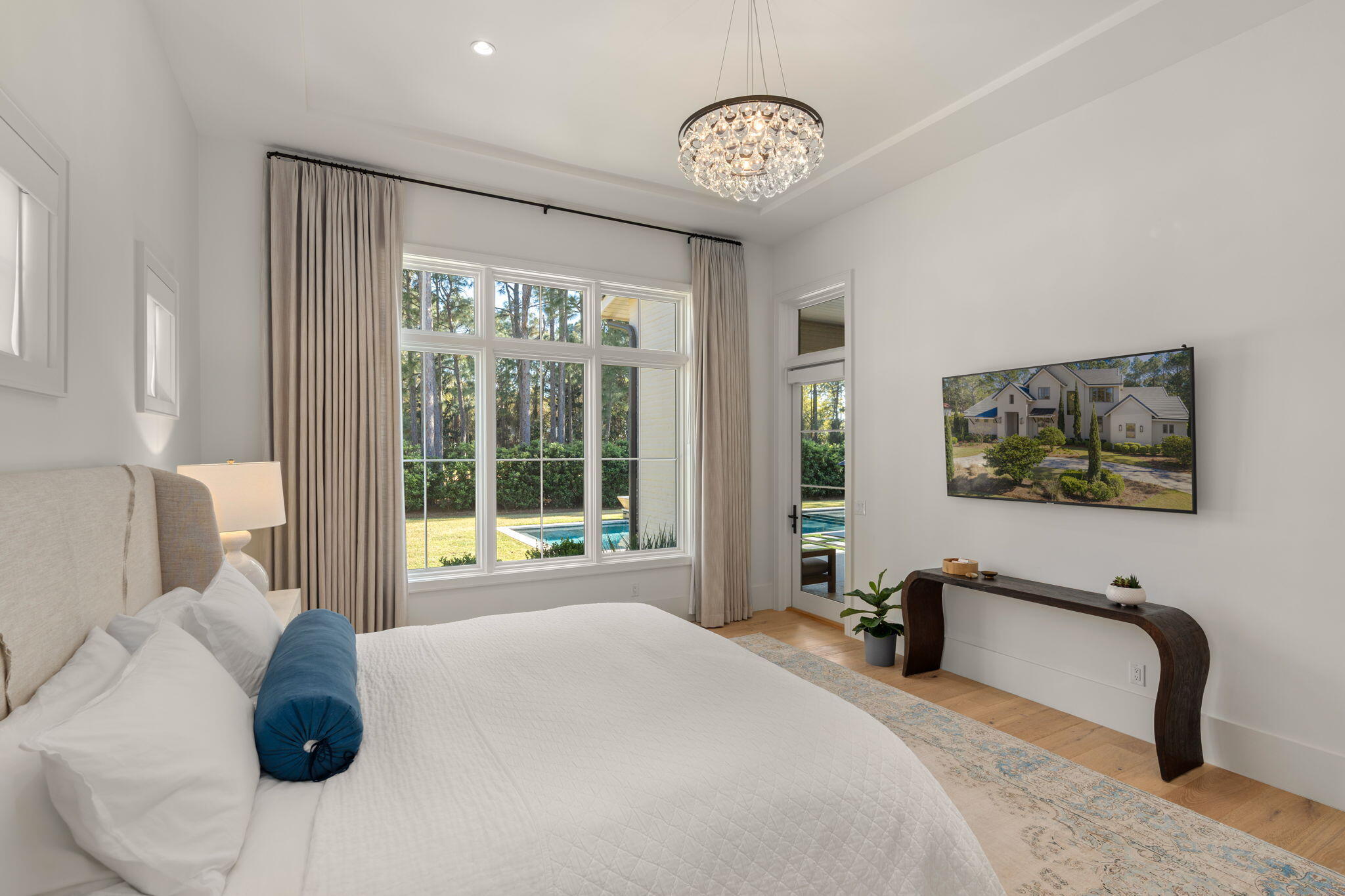 BURNT PINE - Residential