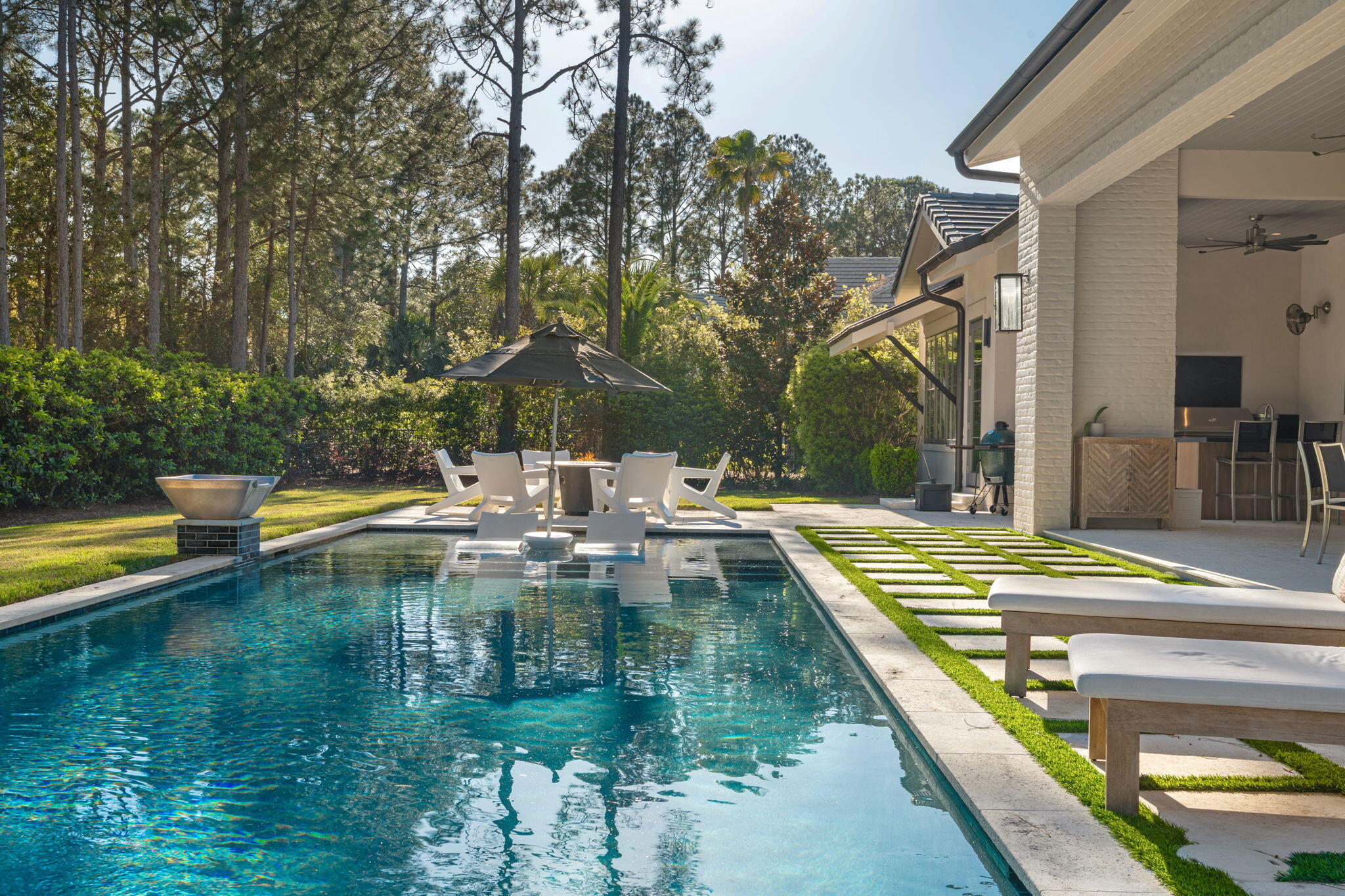 BURNT PINE - Residential