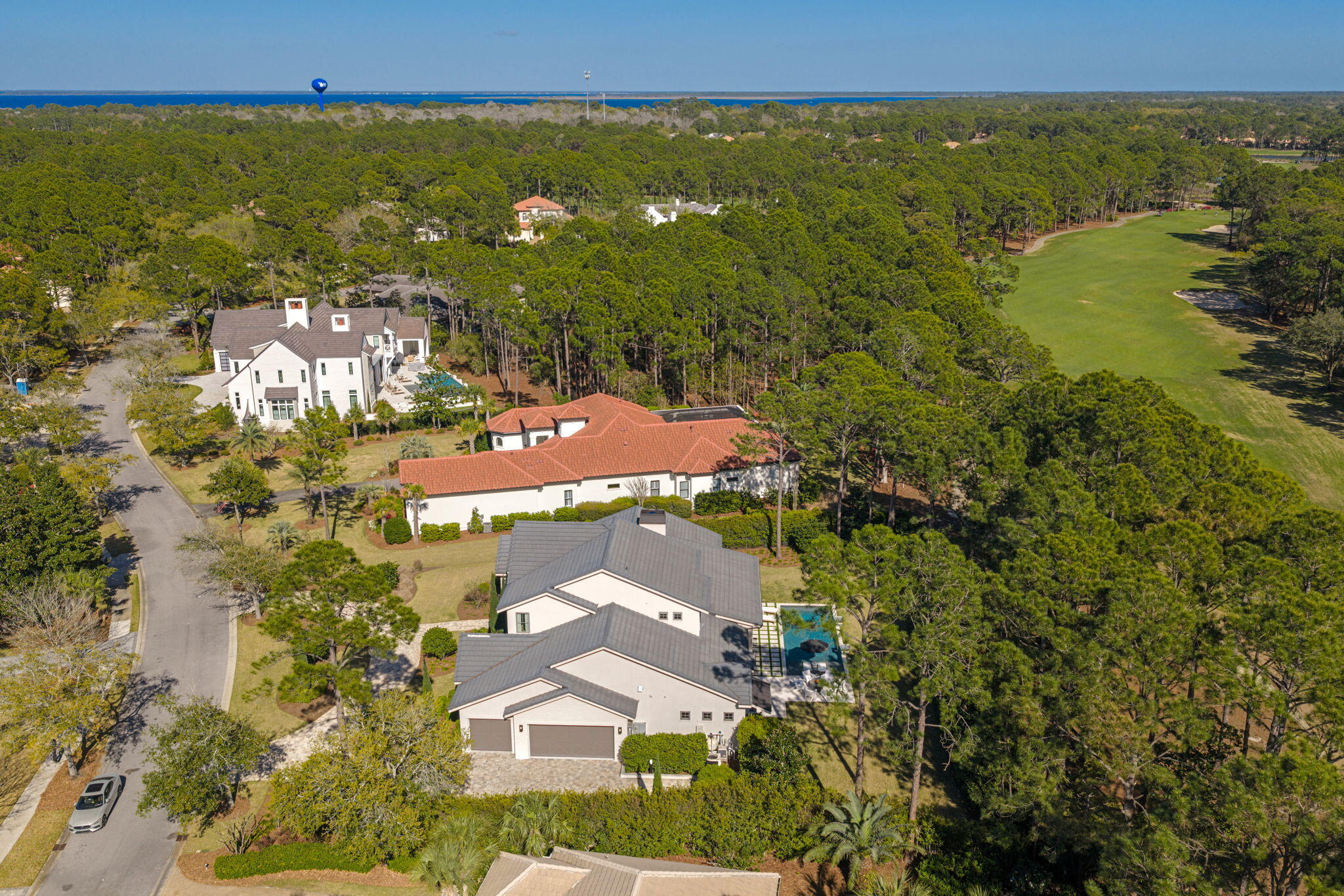 BURNT PINE - Residential