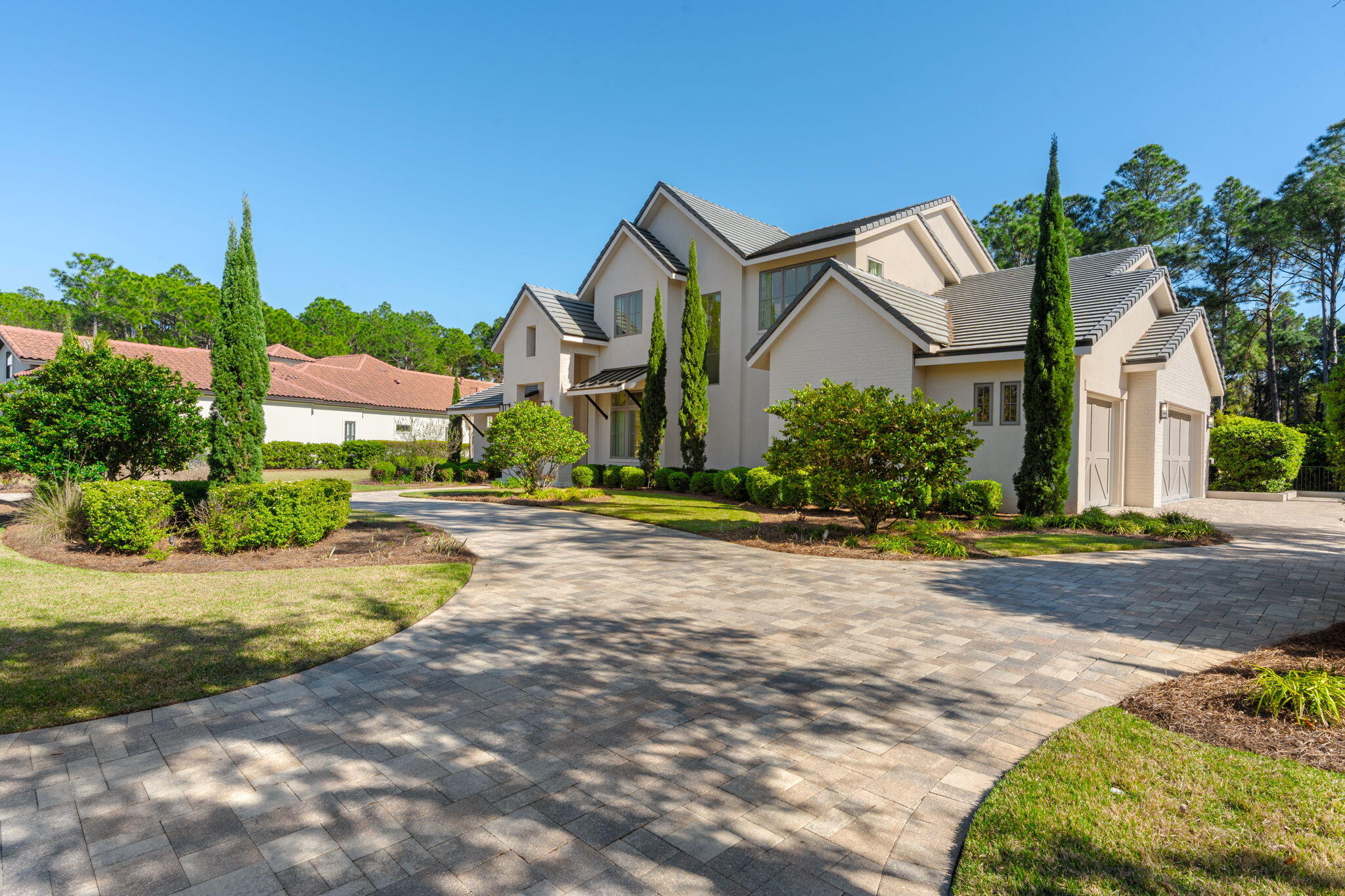 BURNT PINE - Residential