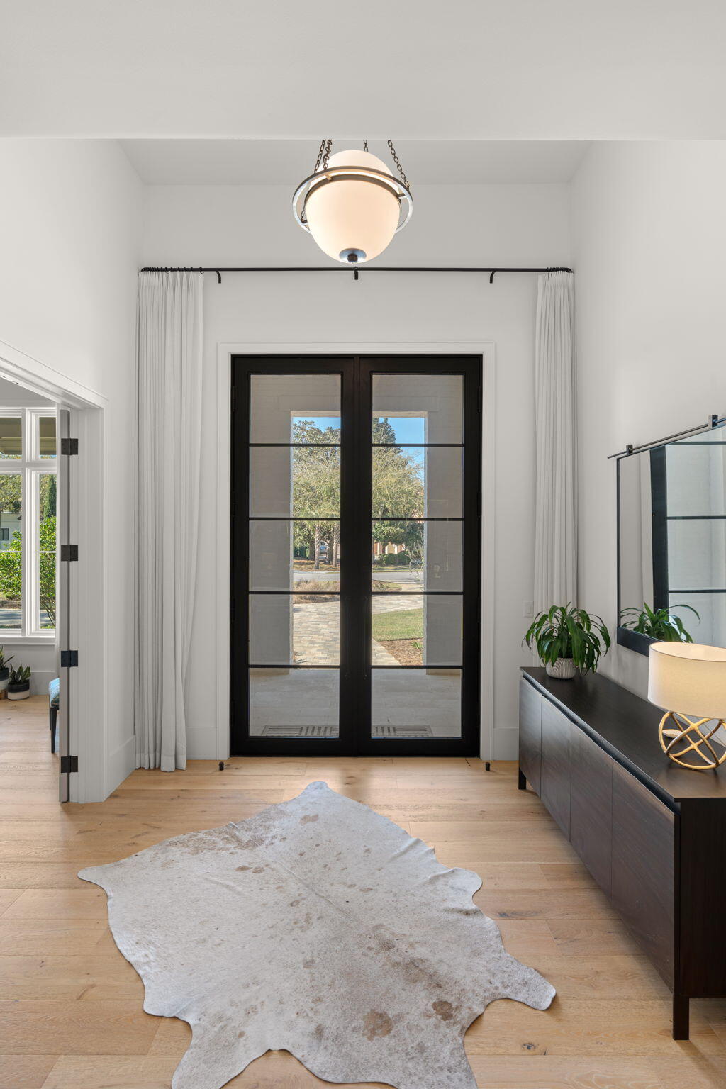 BURNT PINE - Residential