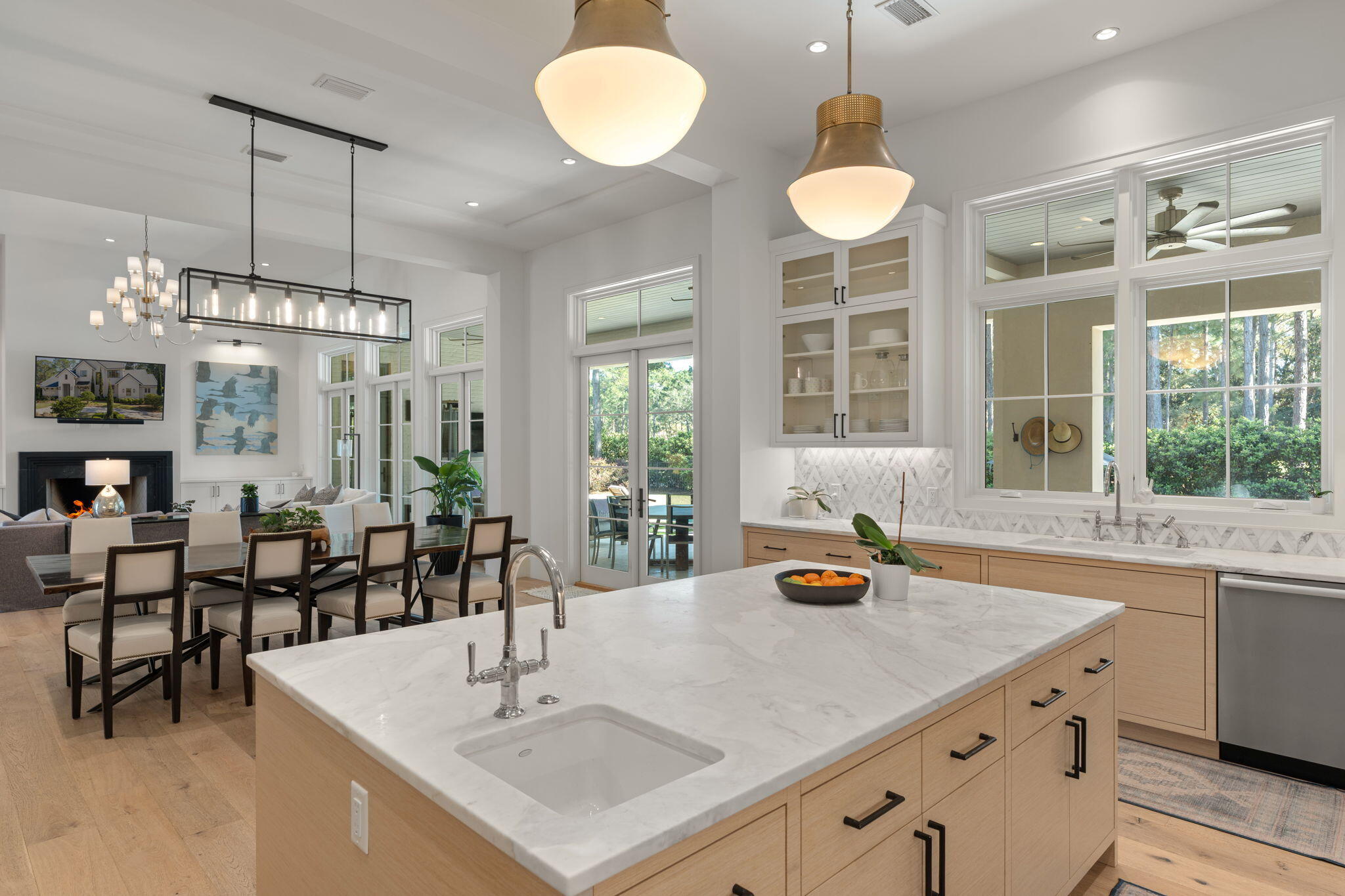 BURNT PINE - Residential