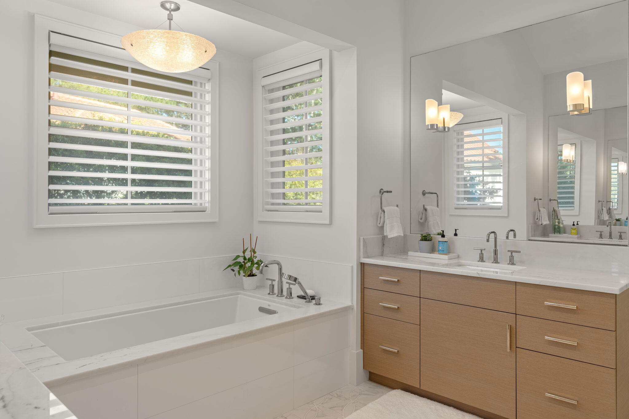 BURNT PINE - Residential