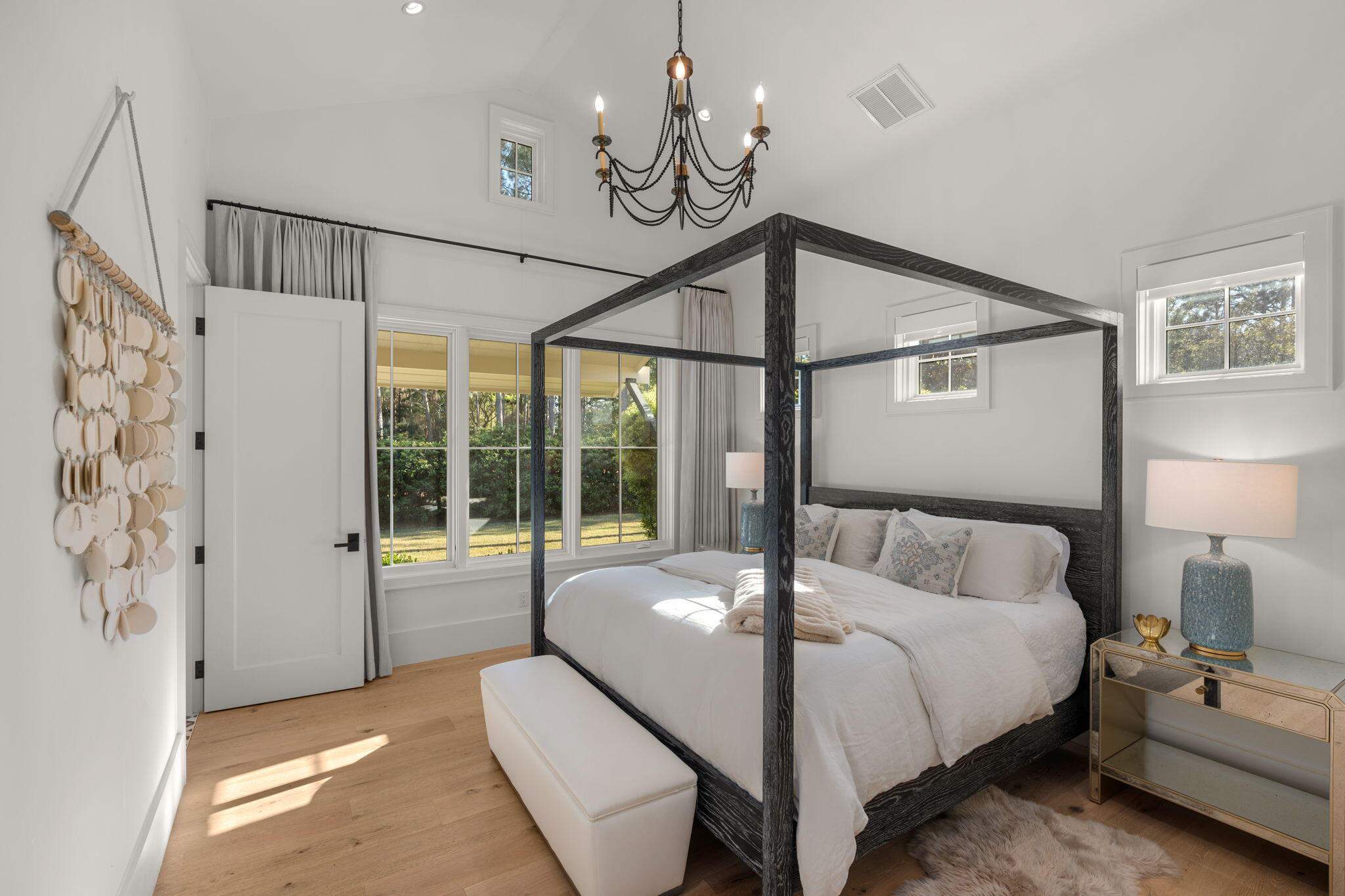 BURNT PINE - Residential