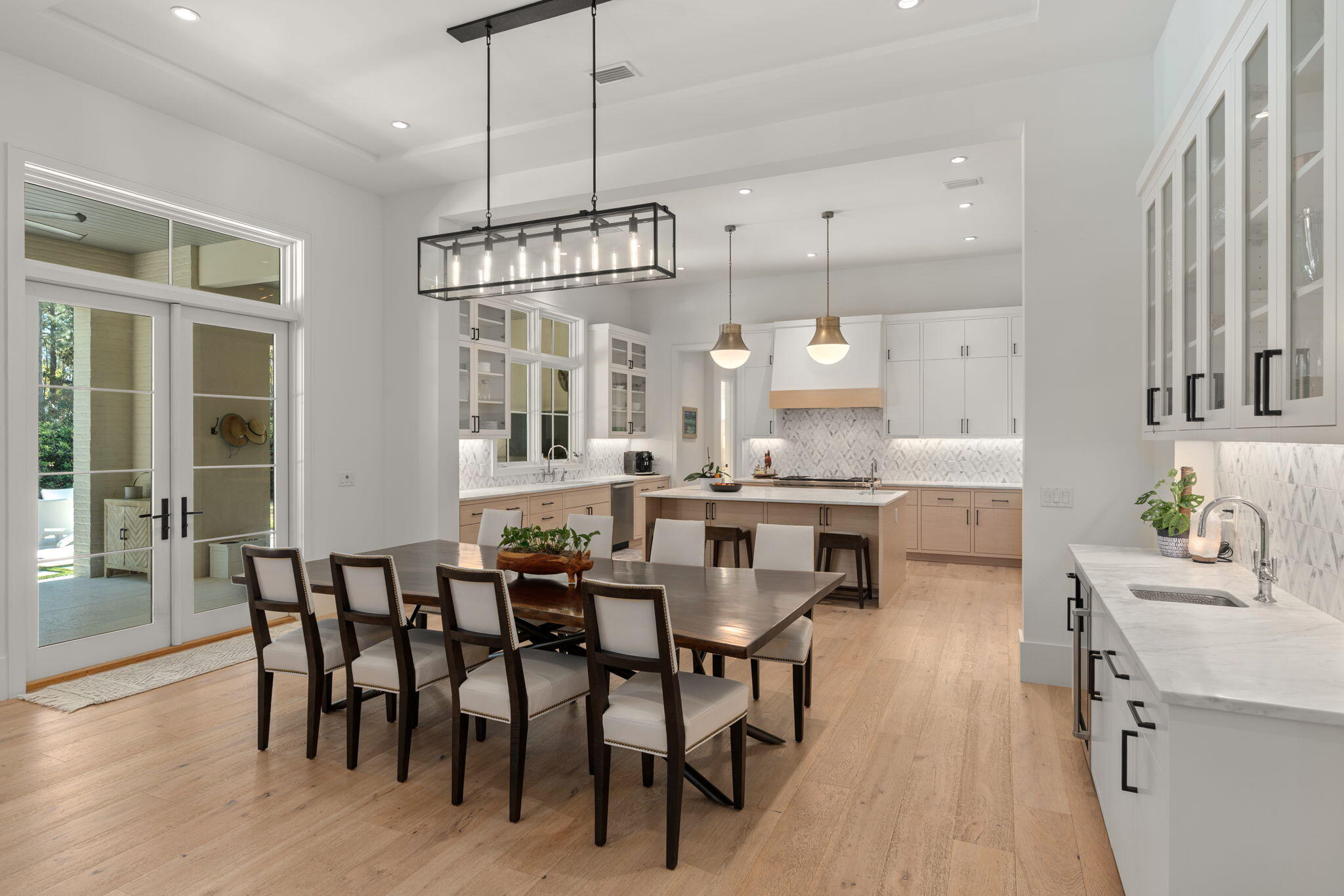 BURNT PINE - Residential