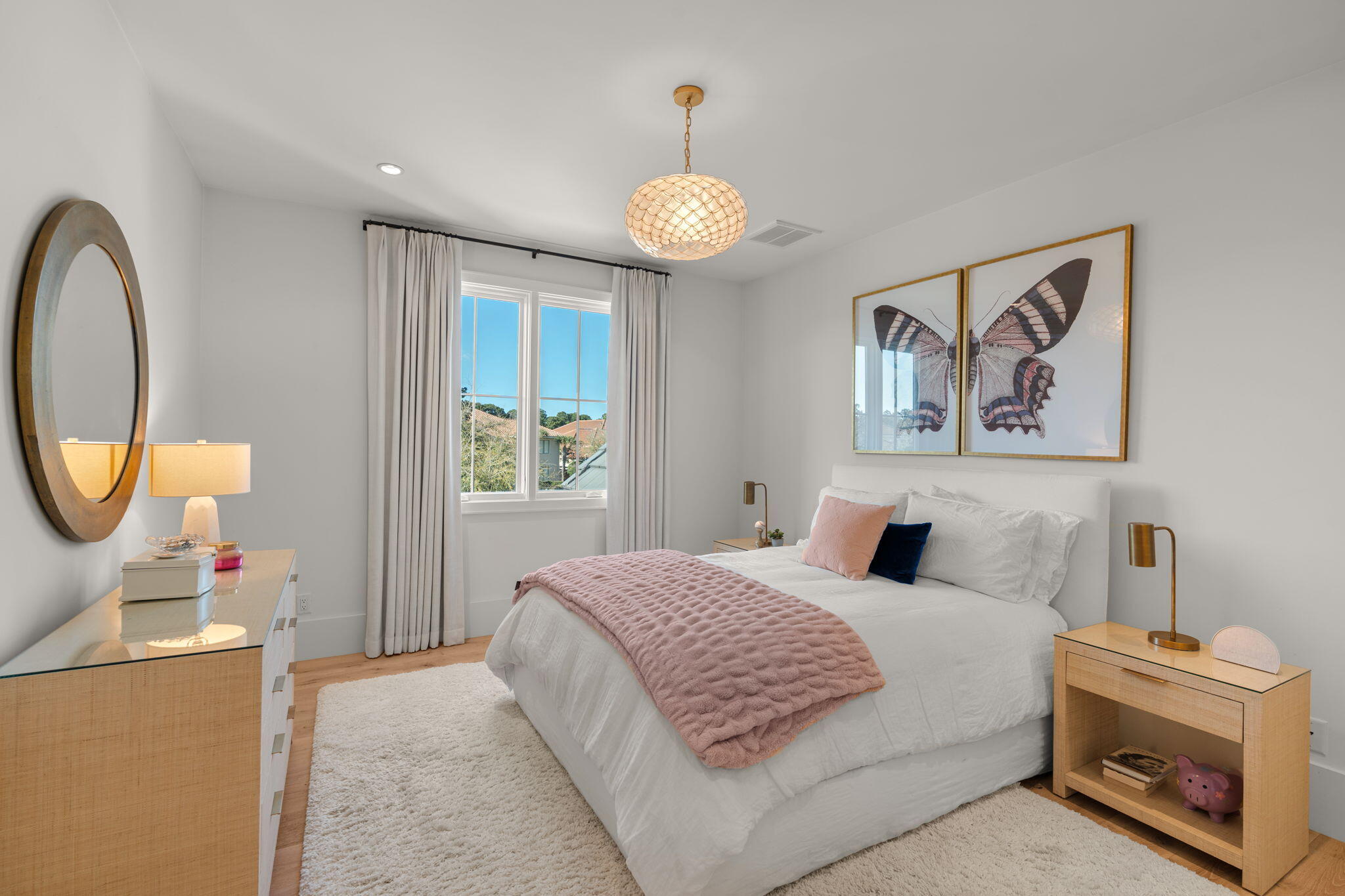 BURNT PINE - Residential