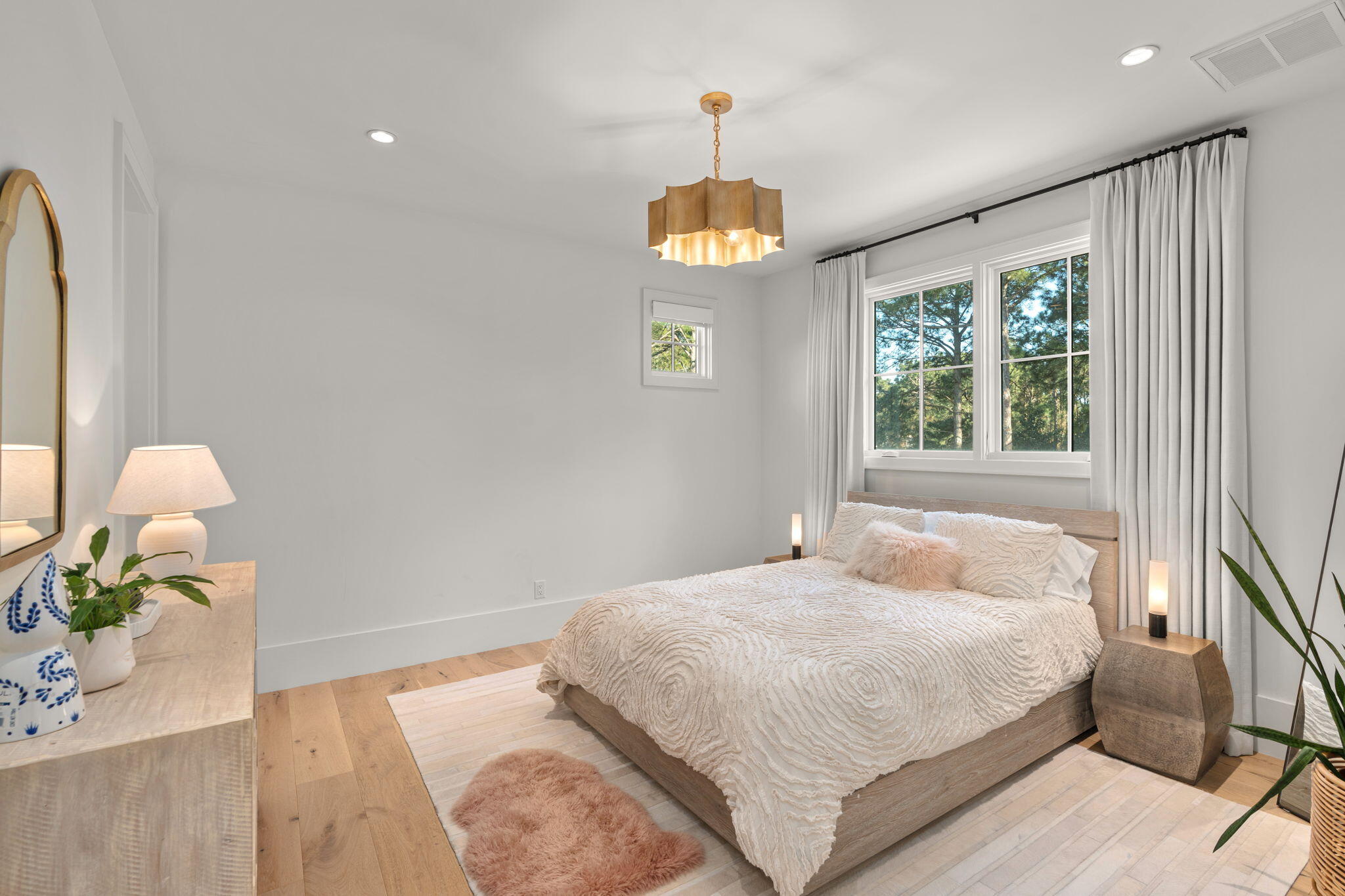 BURNT PINE - Residential