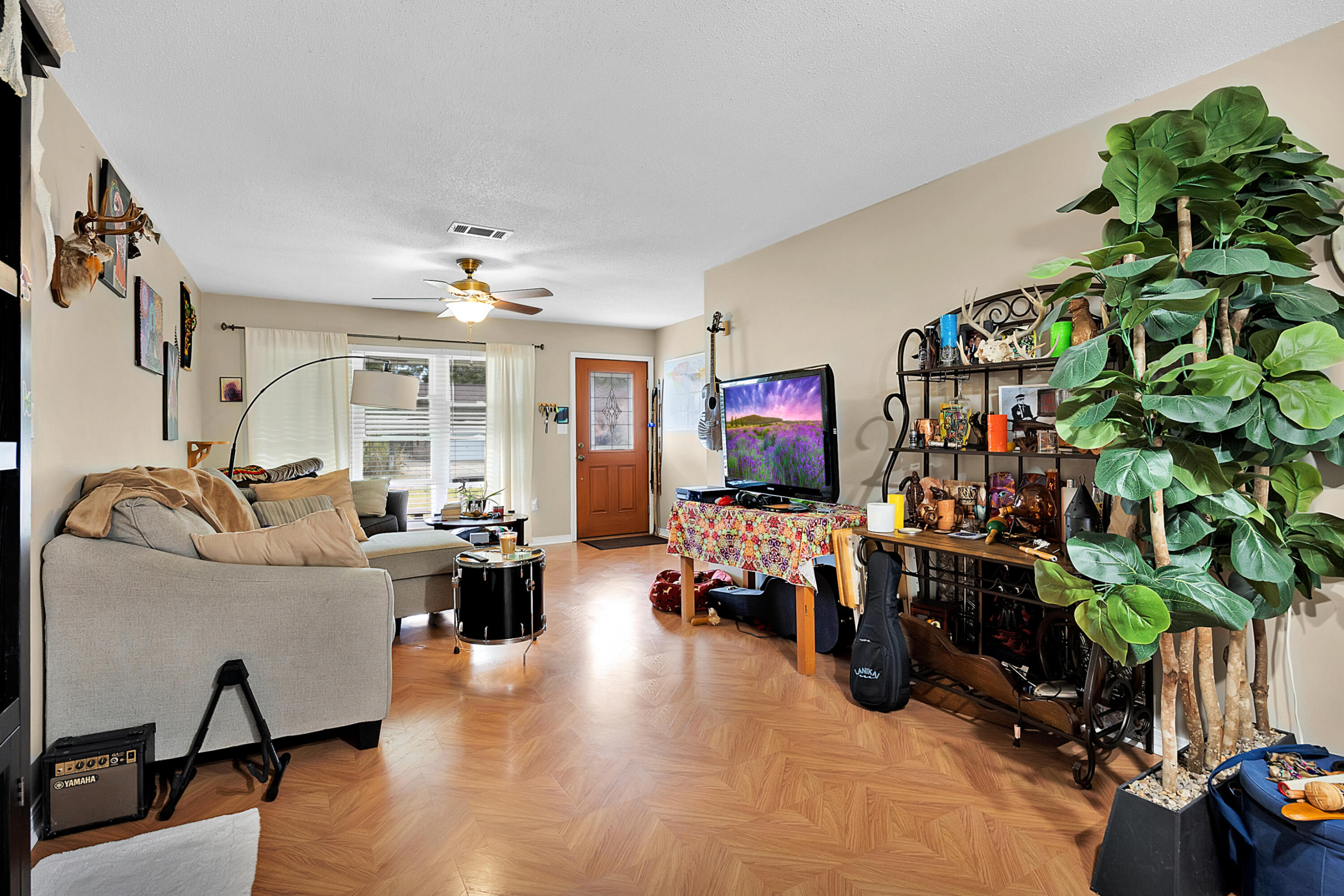 PINE MEADOWS 2ND ADDN - Residential