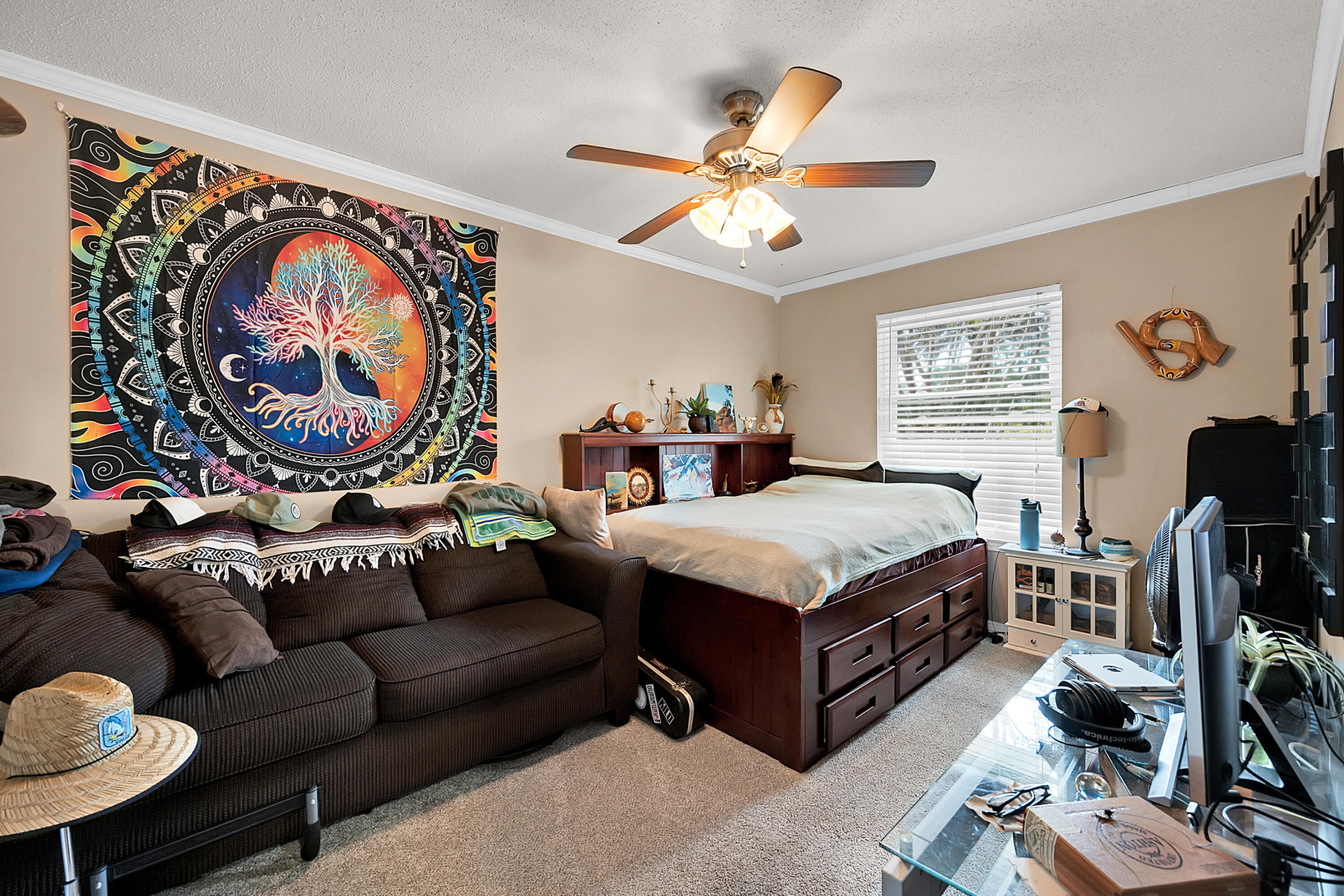 PINE MEADOWS 2ND ADDN - Residential