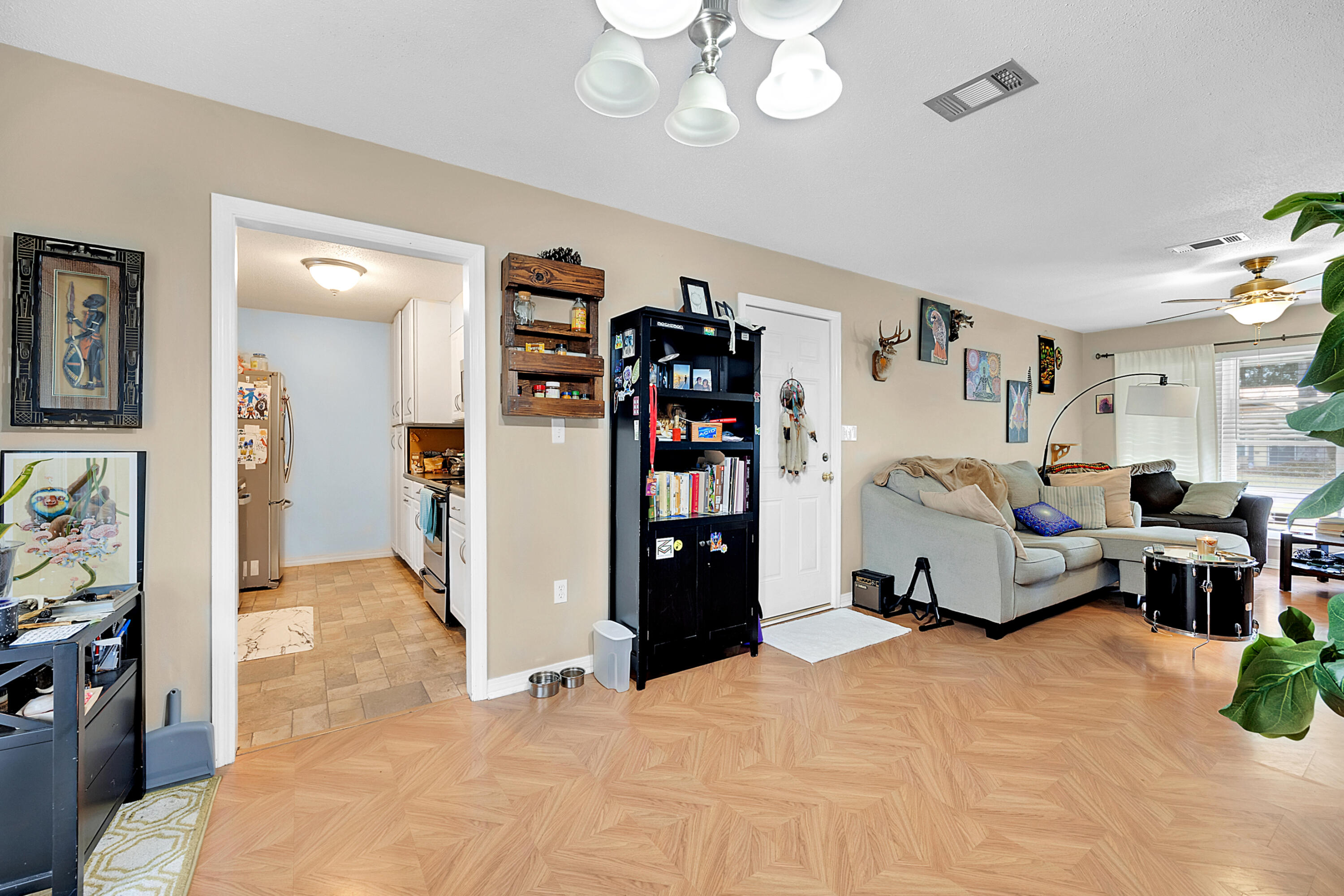 PINE MEADOWS 2ND ADDN - Residential