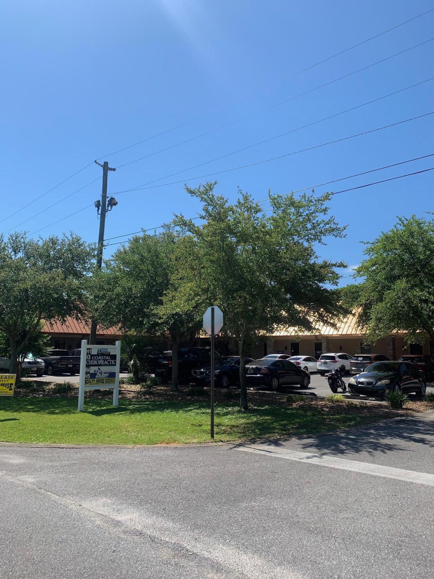 1,073 sf office space located just off Eglin Pkwy in close proximity to both Eglin and Hurlburt Fields. This office has a reception area, three offices, two restrooms and a breakroom.